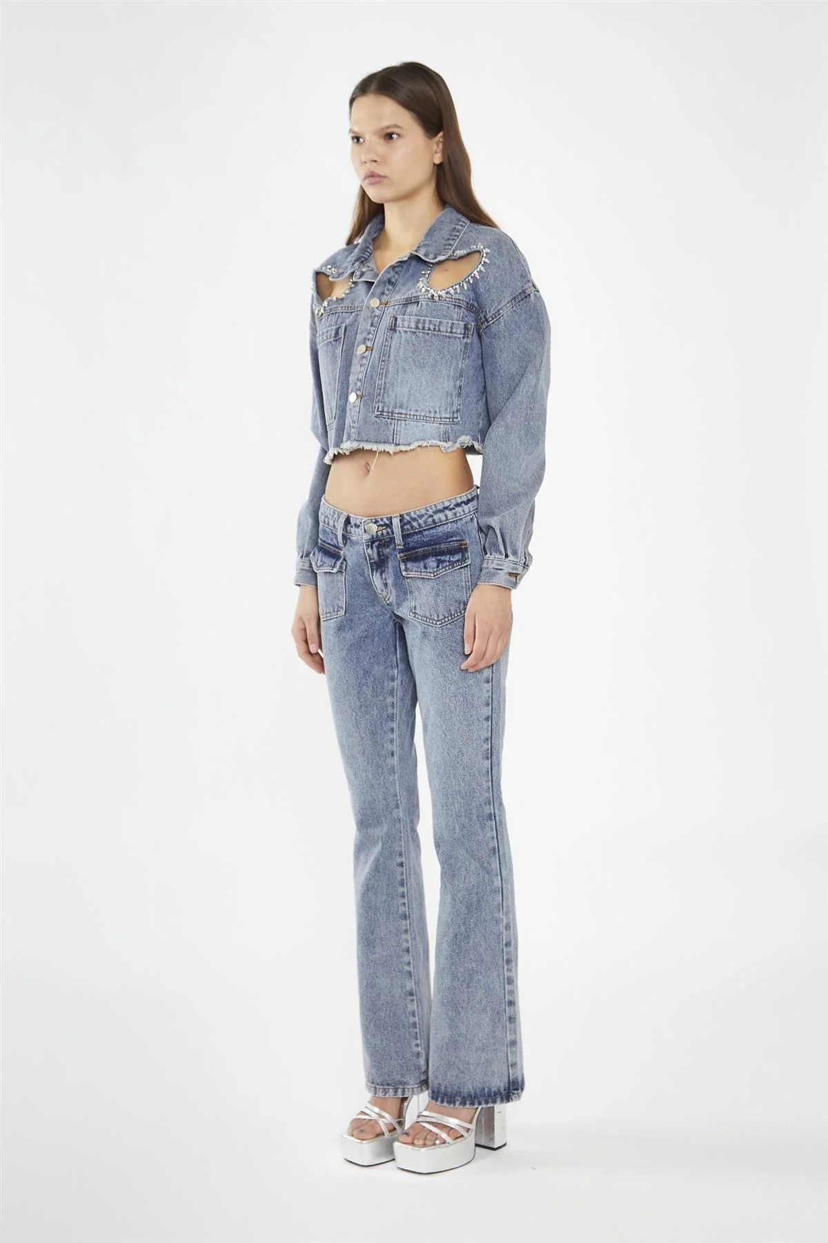 Heavy-Vintage Wash Heart Cut-Out Crop-Jacket - Image 4