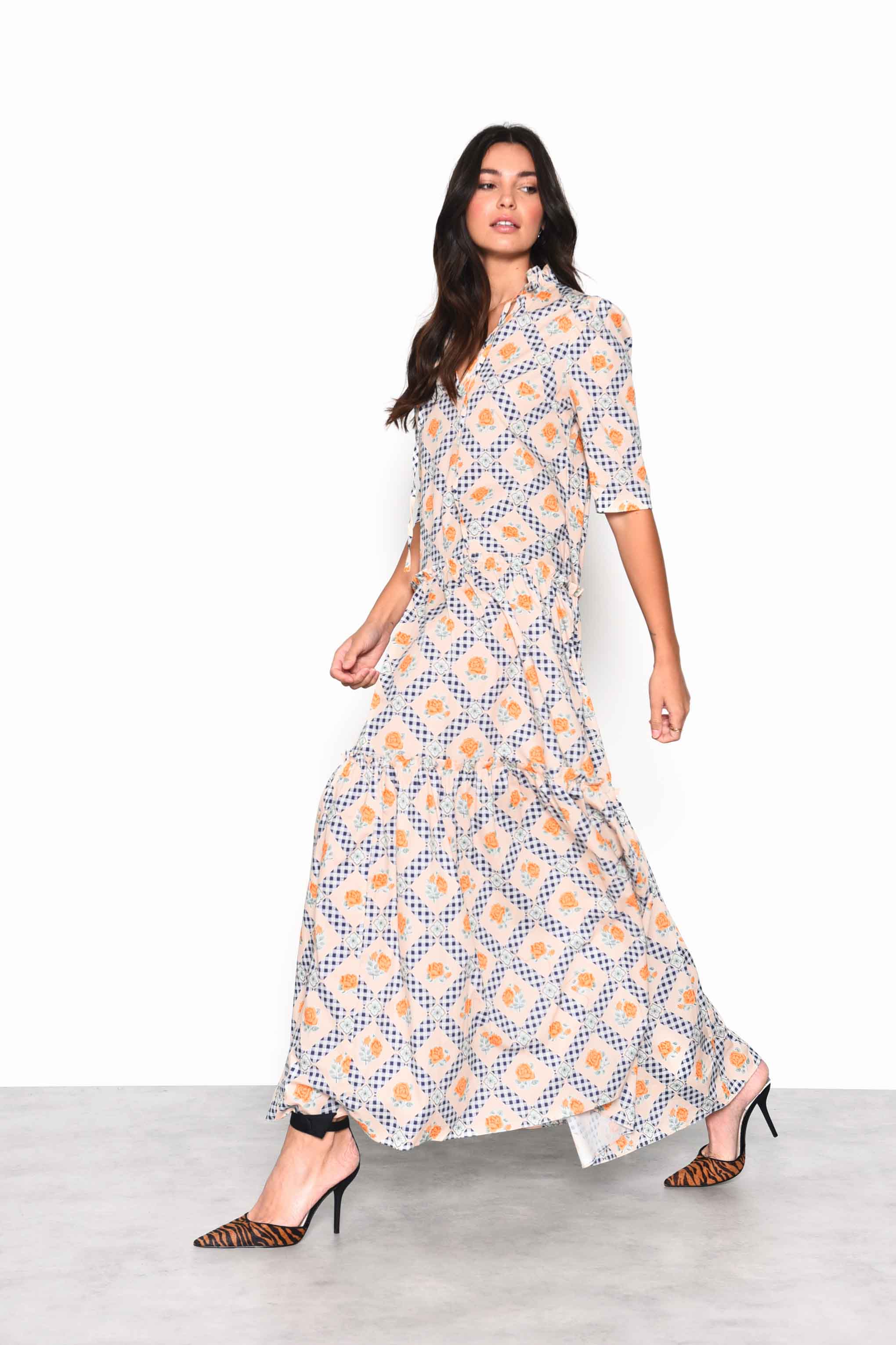 Glamorous Floral Cottage Gingham Tiered Maxi Dress with Frill Neck - Image 3