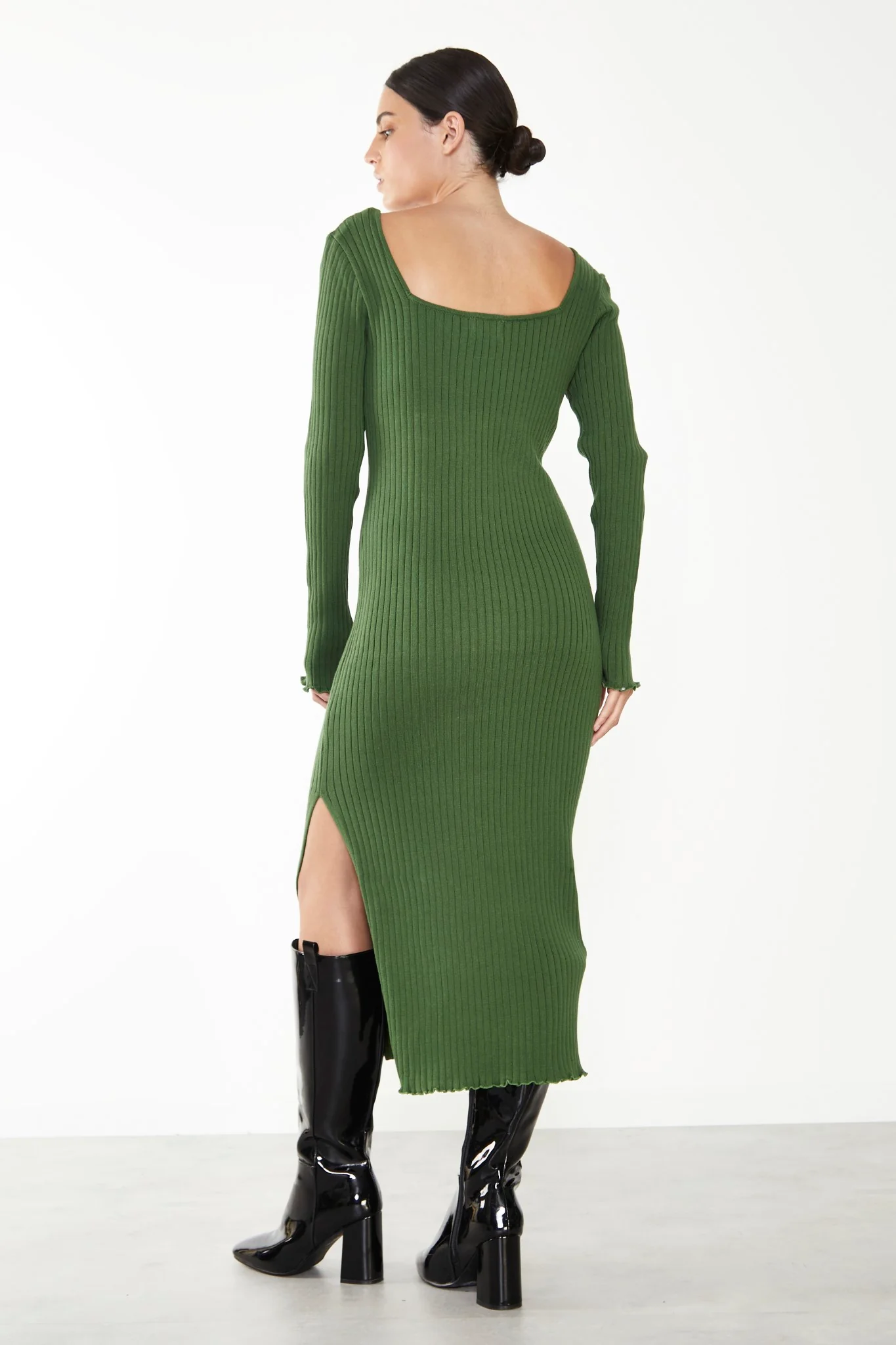 Glamorous Care Green Ribbed Long Sleeve Midi Dress - Image 2