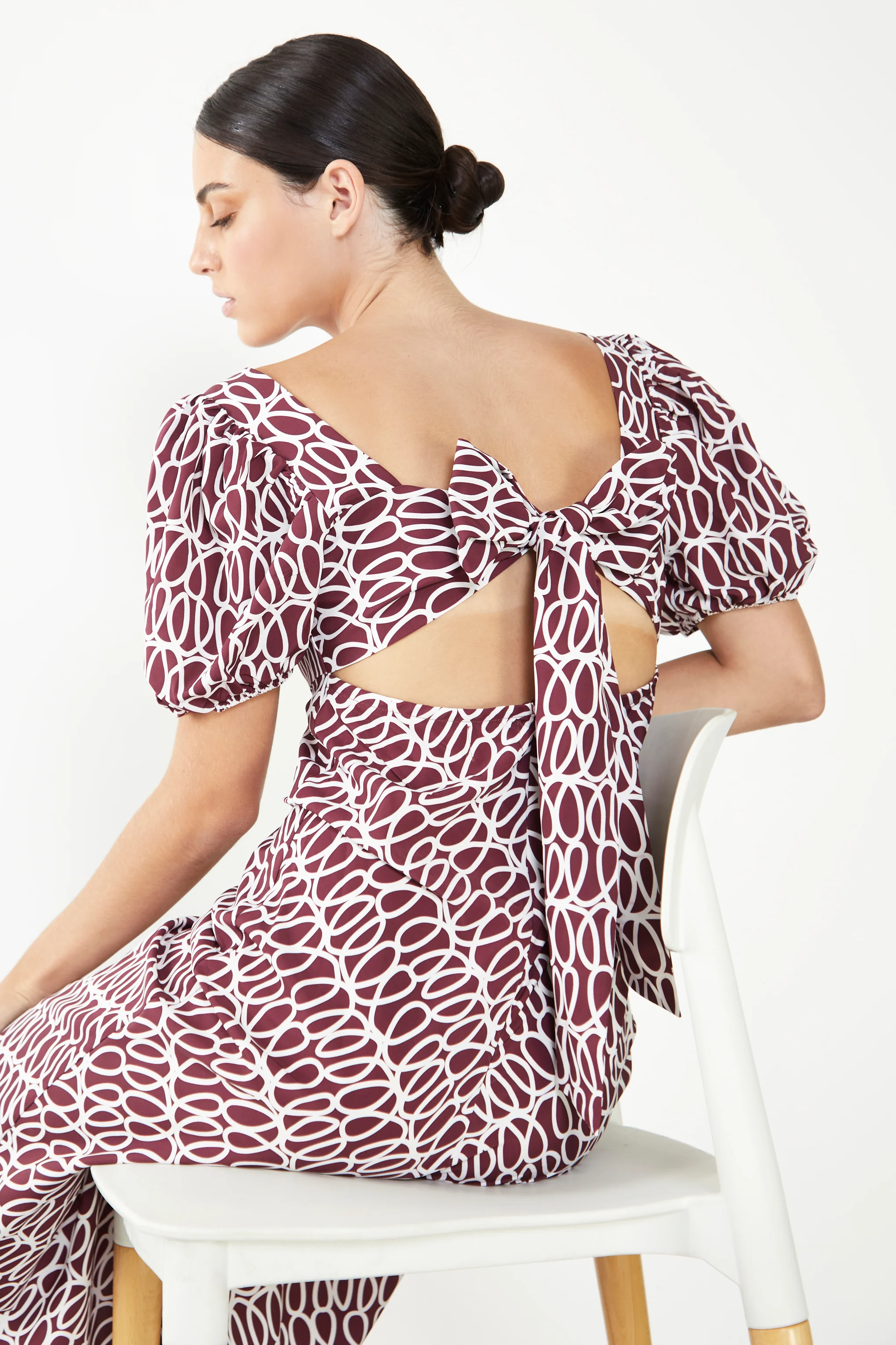 Glamorous Short Puff Sleeve Maxi Dress with Tie Back Detail - Image 2