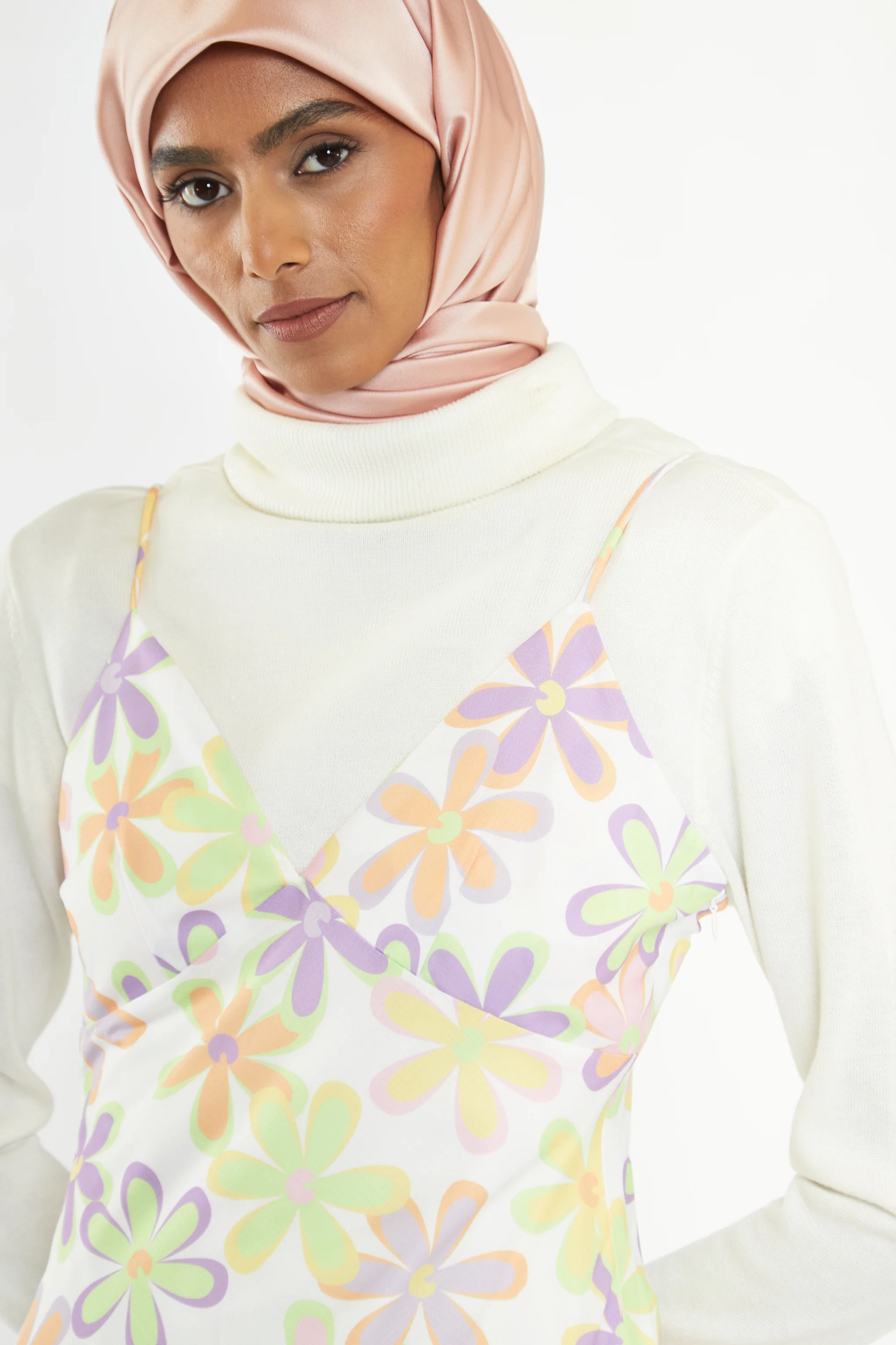 Pastel 60s Floral Side-Split Cami Style Midi-dress - Image 7