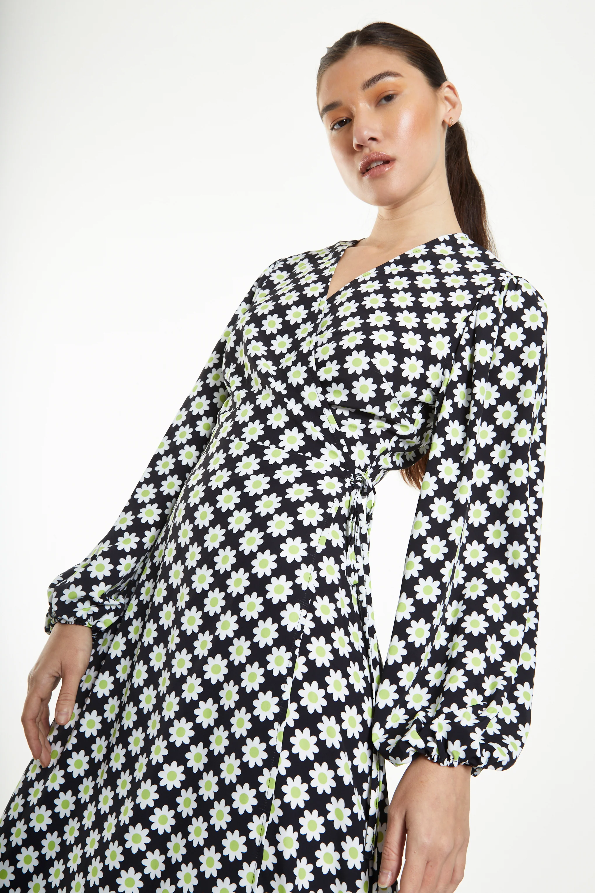 Glamorous Sixties Flower Long Sleeve Wrap Midi Dress - Image 3