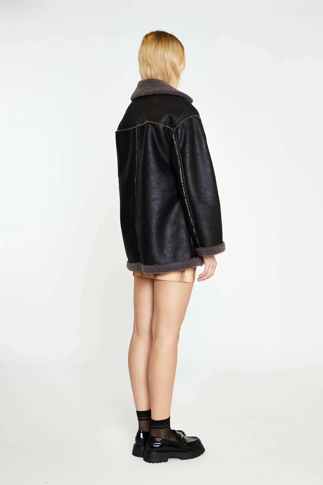 Black Dark-Grey Oversized Shearling Coat - Image 4