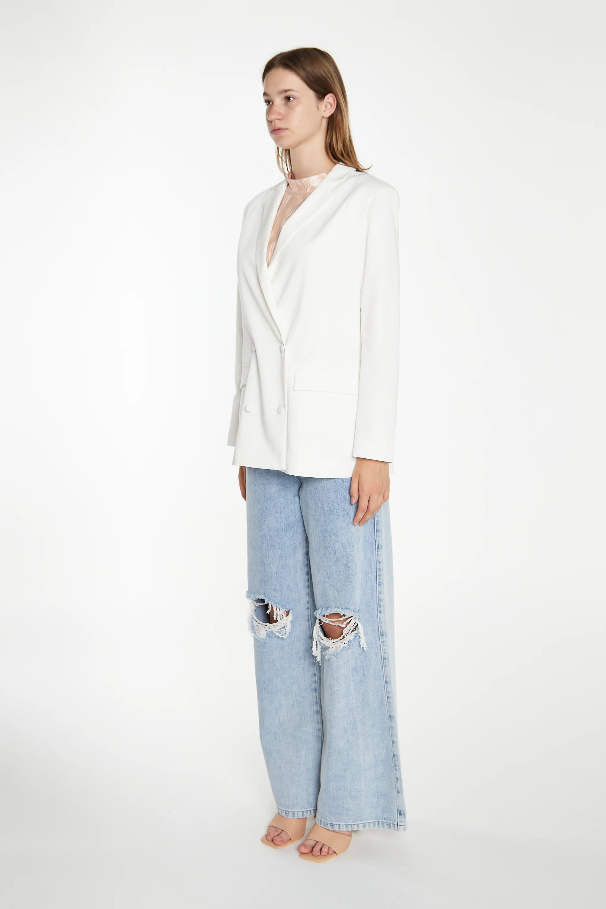 White Double-Breasted Blazer - Image 4
