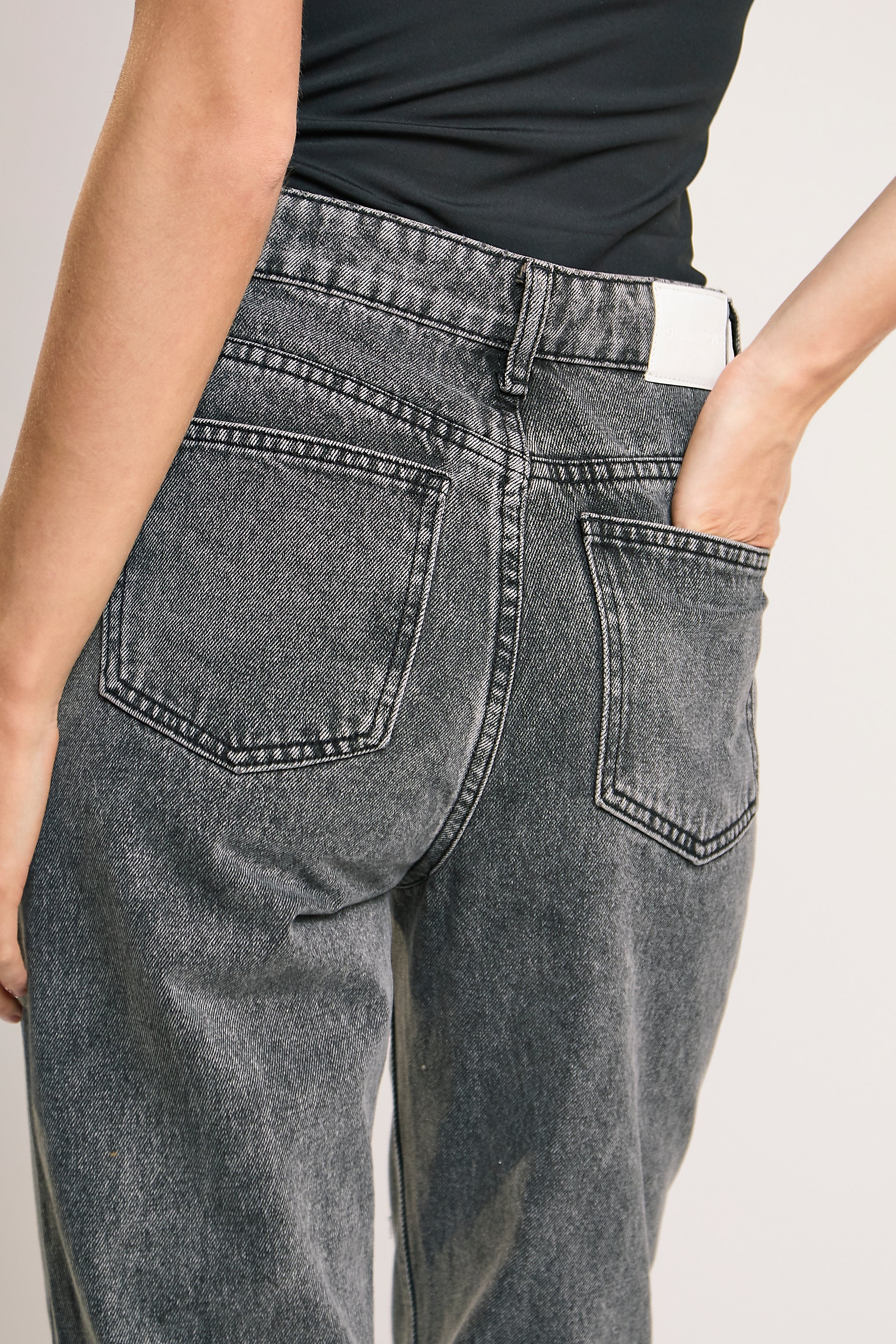 Black Acid-Wash Straight Leg Jeans - Image 3