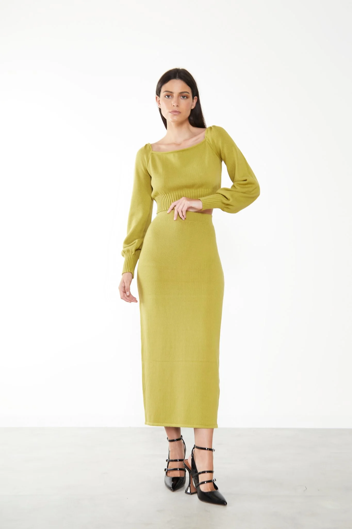 Glamorous Care Olive Cropped Long Sleeve Jumper - Image 3