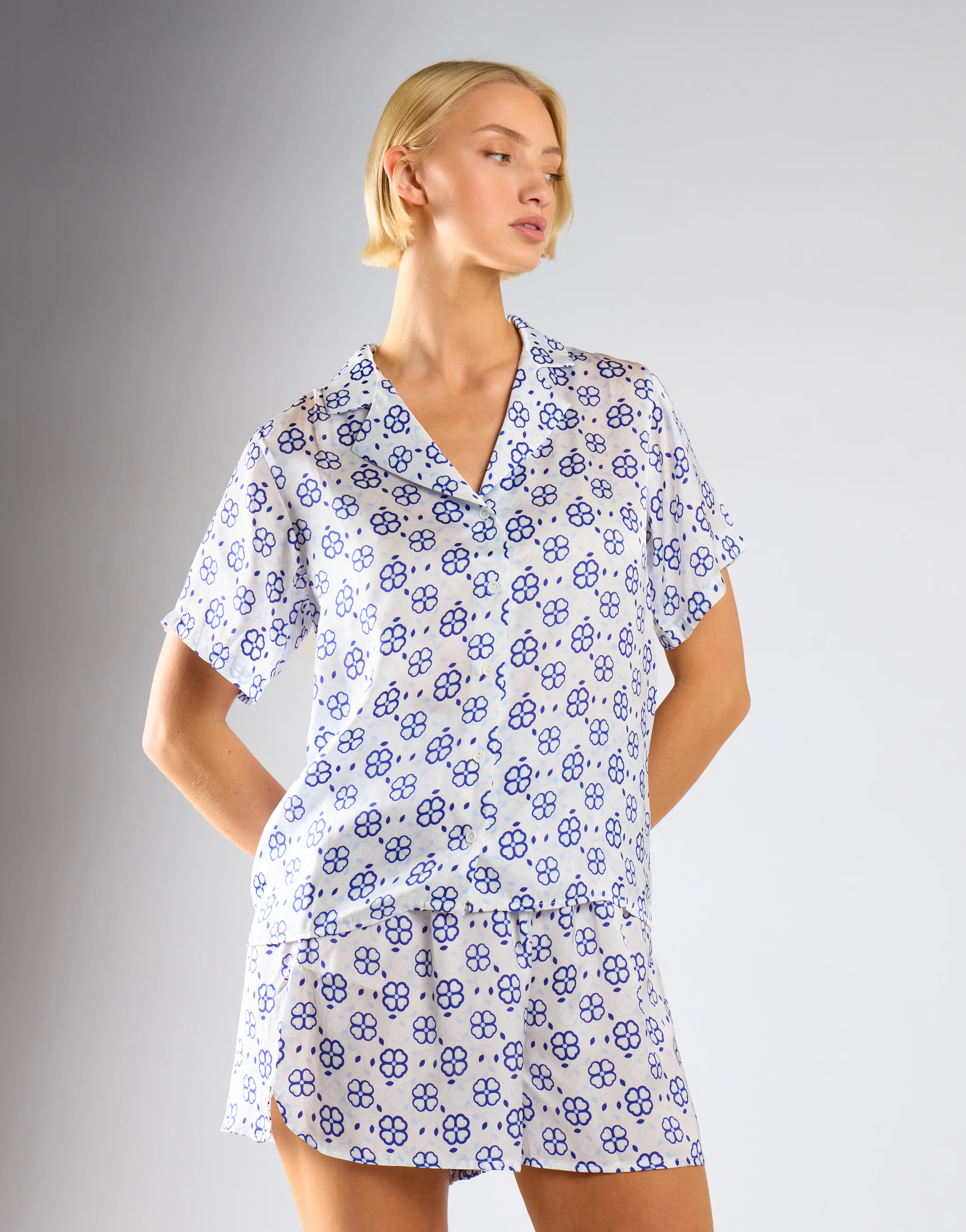 Glamorous Care Royal Blue Geo Button Front Shirt - Image 2