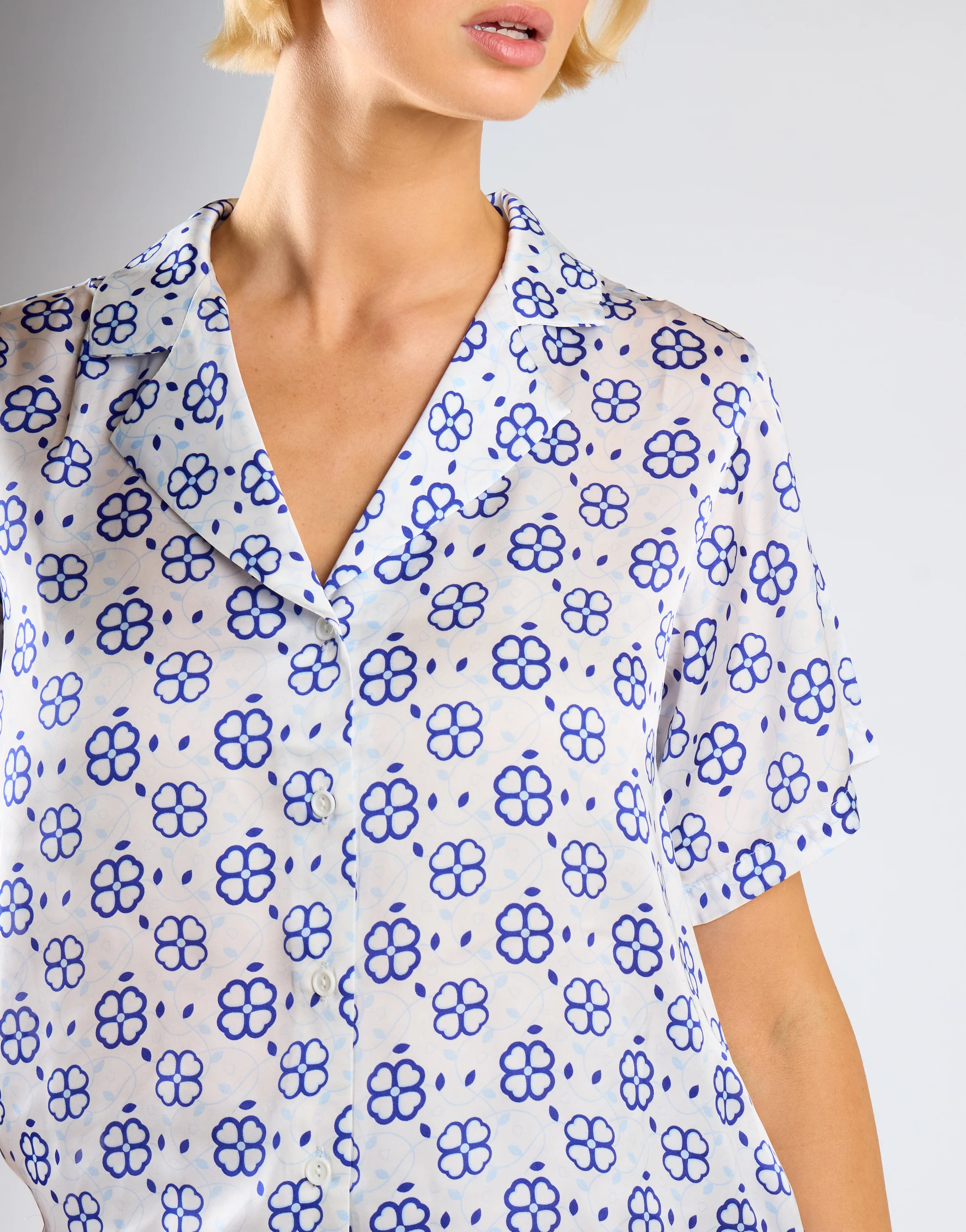 Glamorous Care Royal Blue Geo Button Front Shirt - Image 3