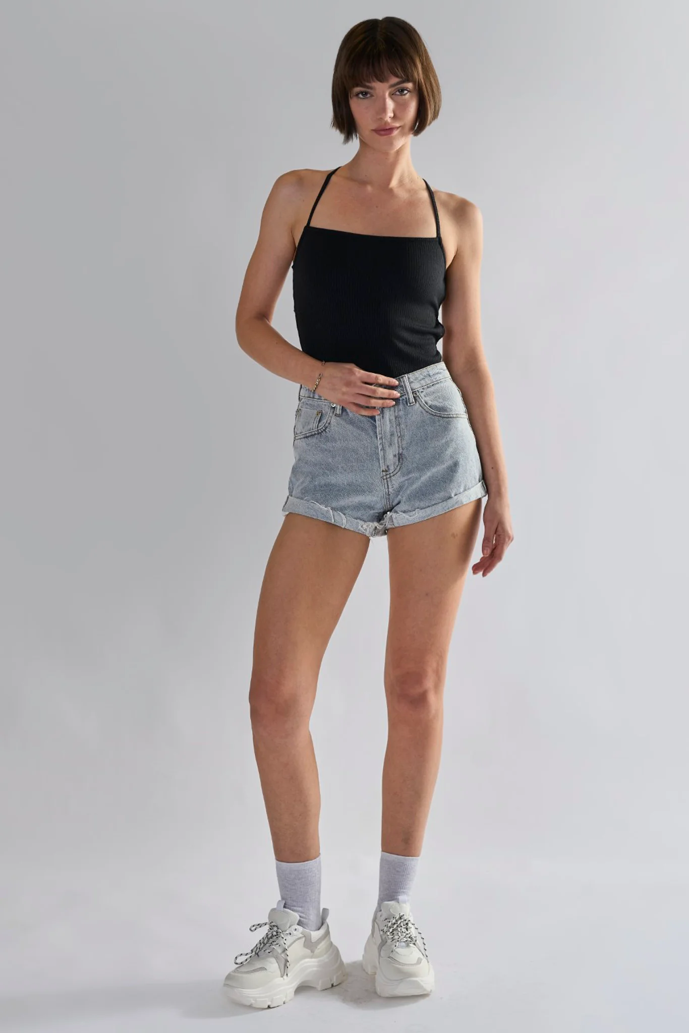 Glamorous Light Antique Wash High Waisted Shorts - Image 4