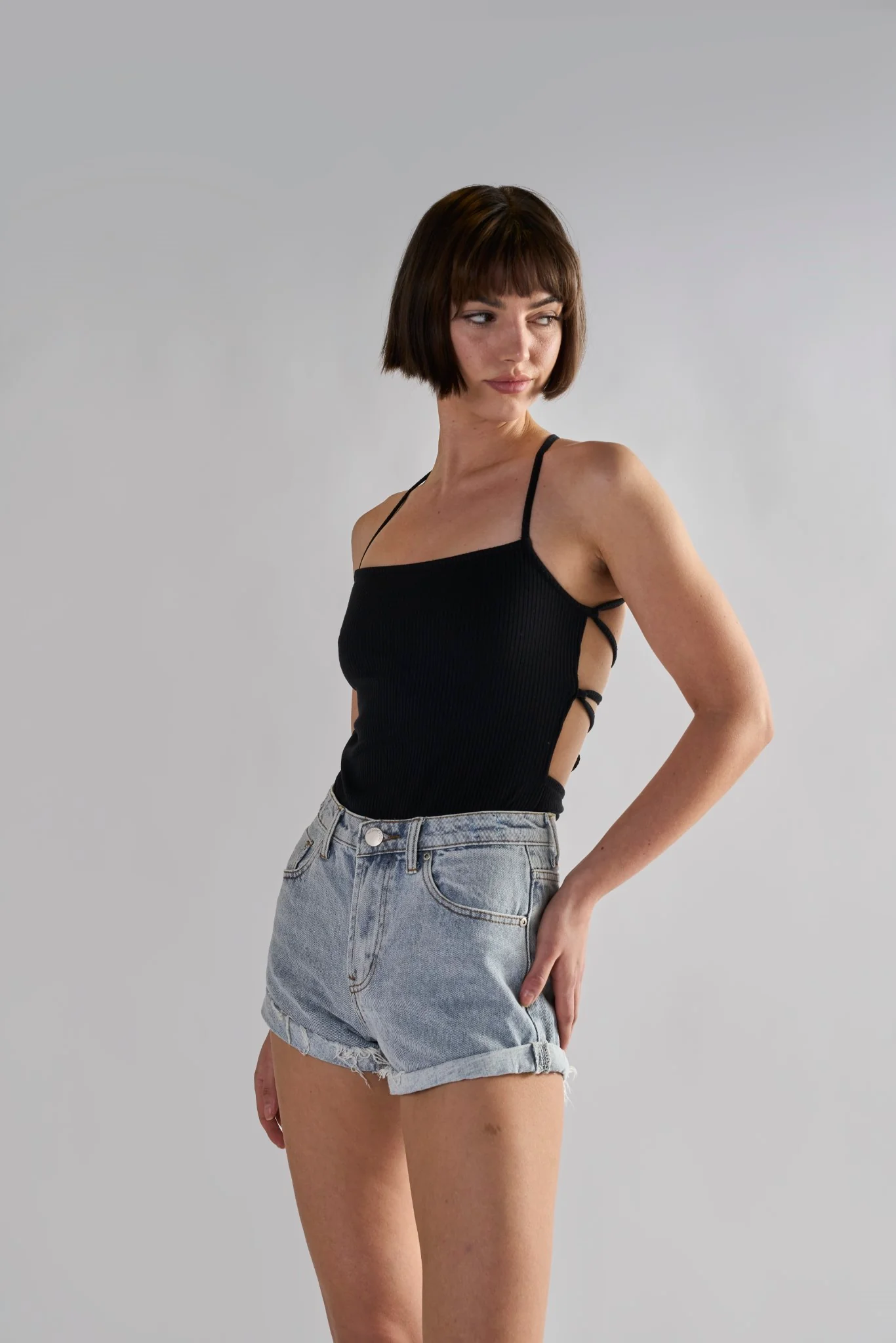 Glamorous Light Antique Wash High Waisted Shorts - Image 5