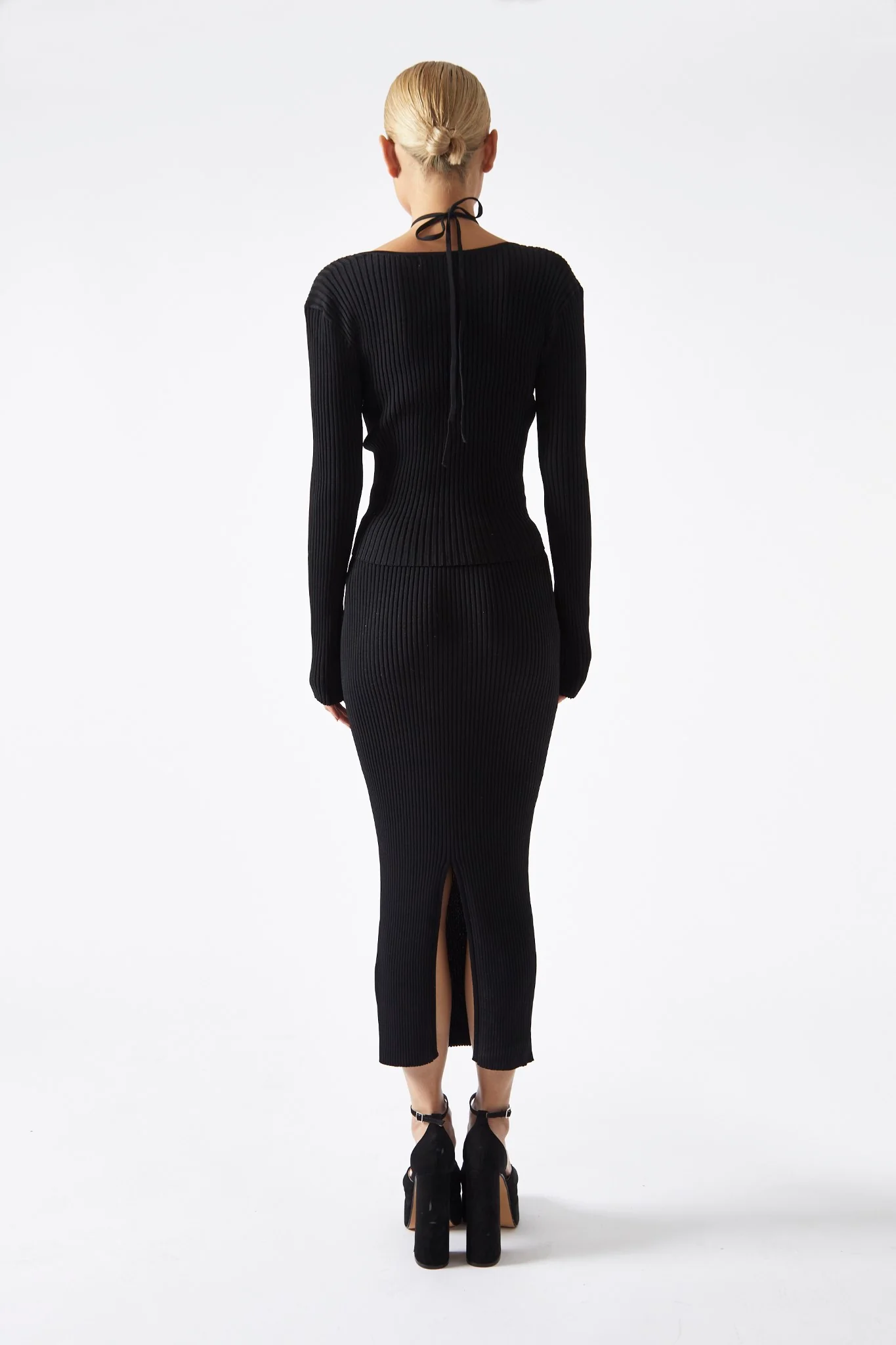 Black High-Waist Knit Midaxi-Skirt - Image 2