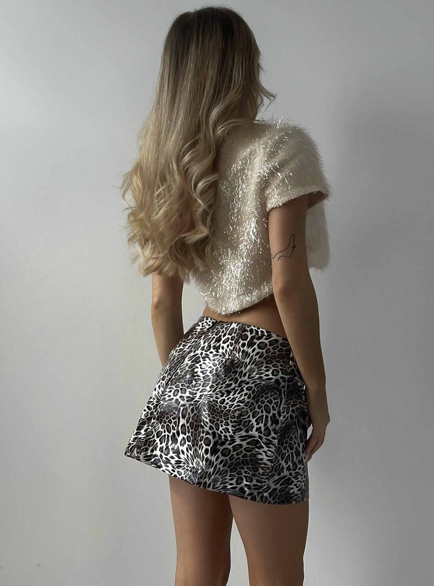 Glamorous Cream Tinsel Chain Detail Open Front Crop Top - Image 2