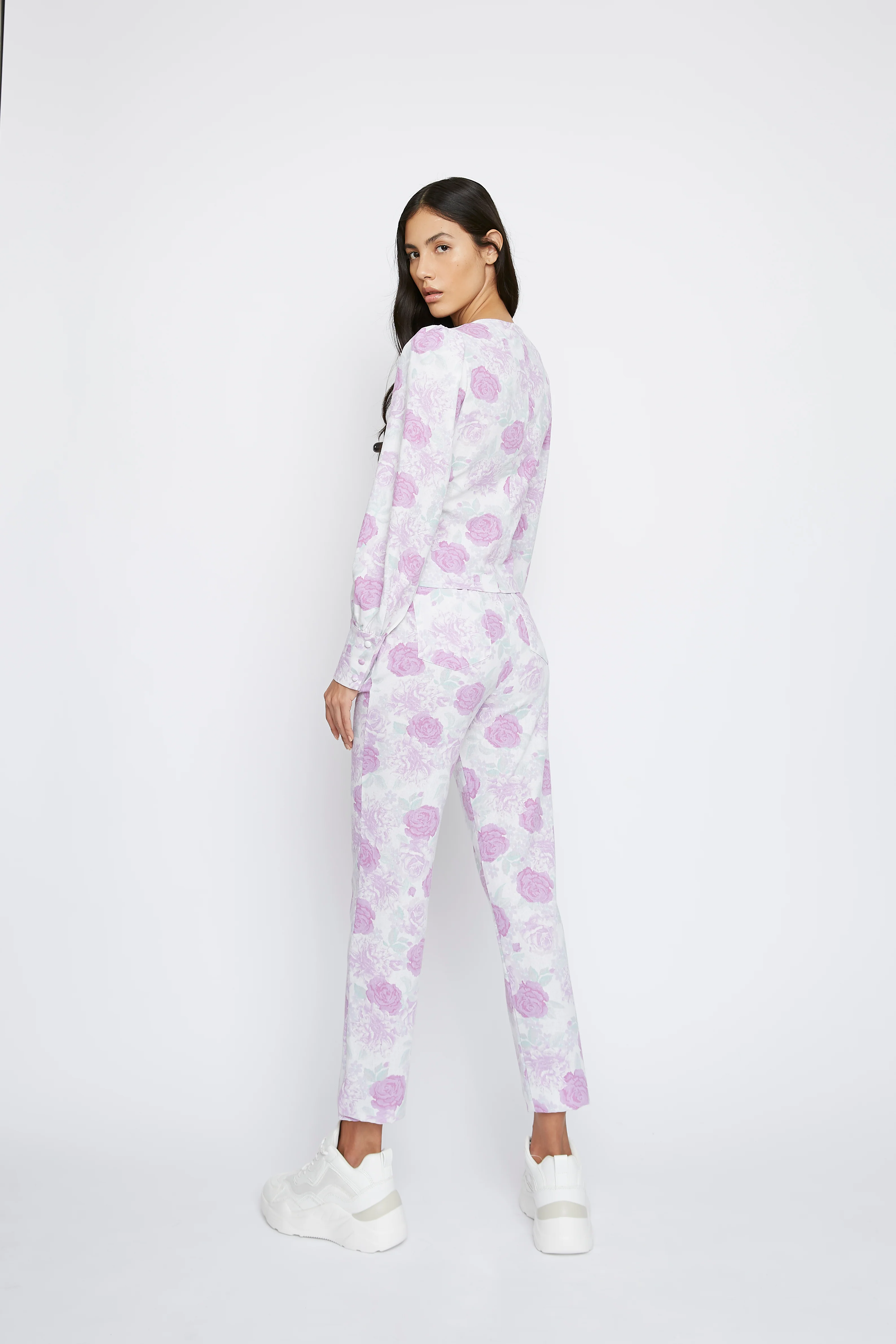 Glamorous Lilac Roses Button Front Long Sleeve Blouse - Image 3
