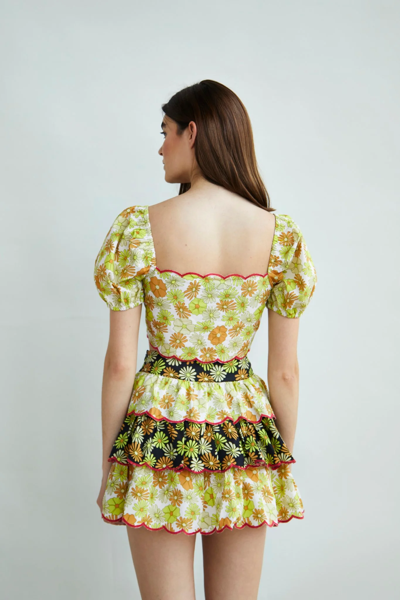 Glamorous Collection Tie Front Puff Sleeve Crop Top - Image 2