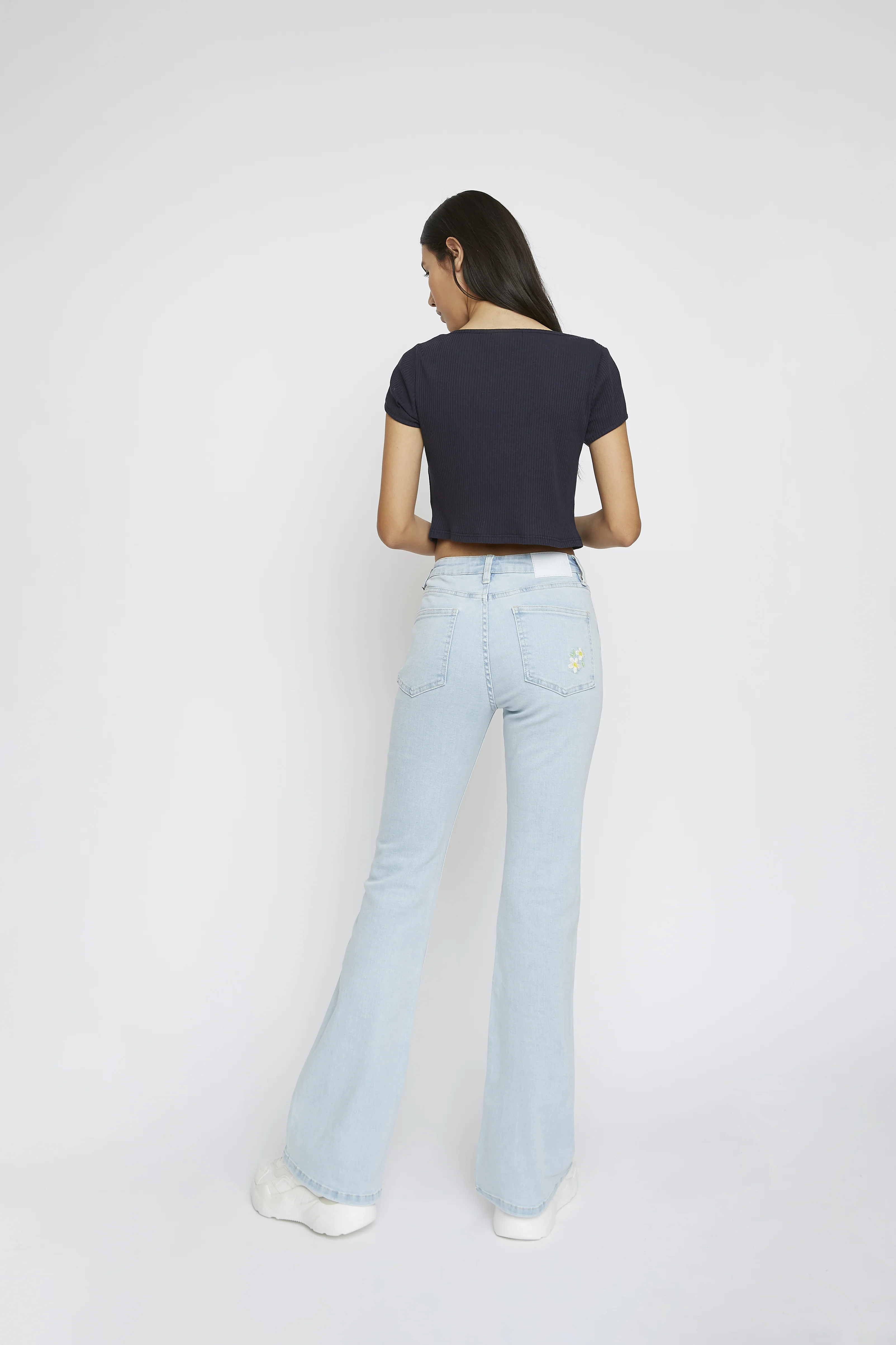 Glamorous Navy Button Front Crop Top - Image 2