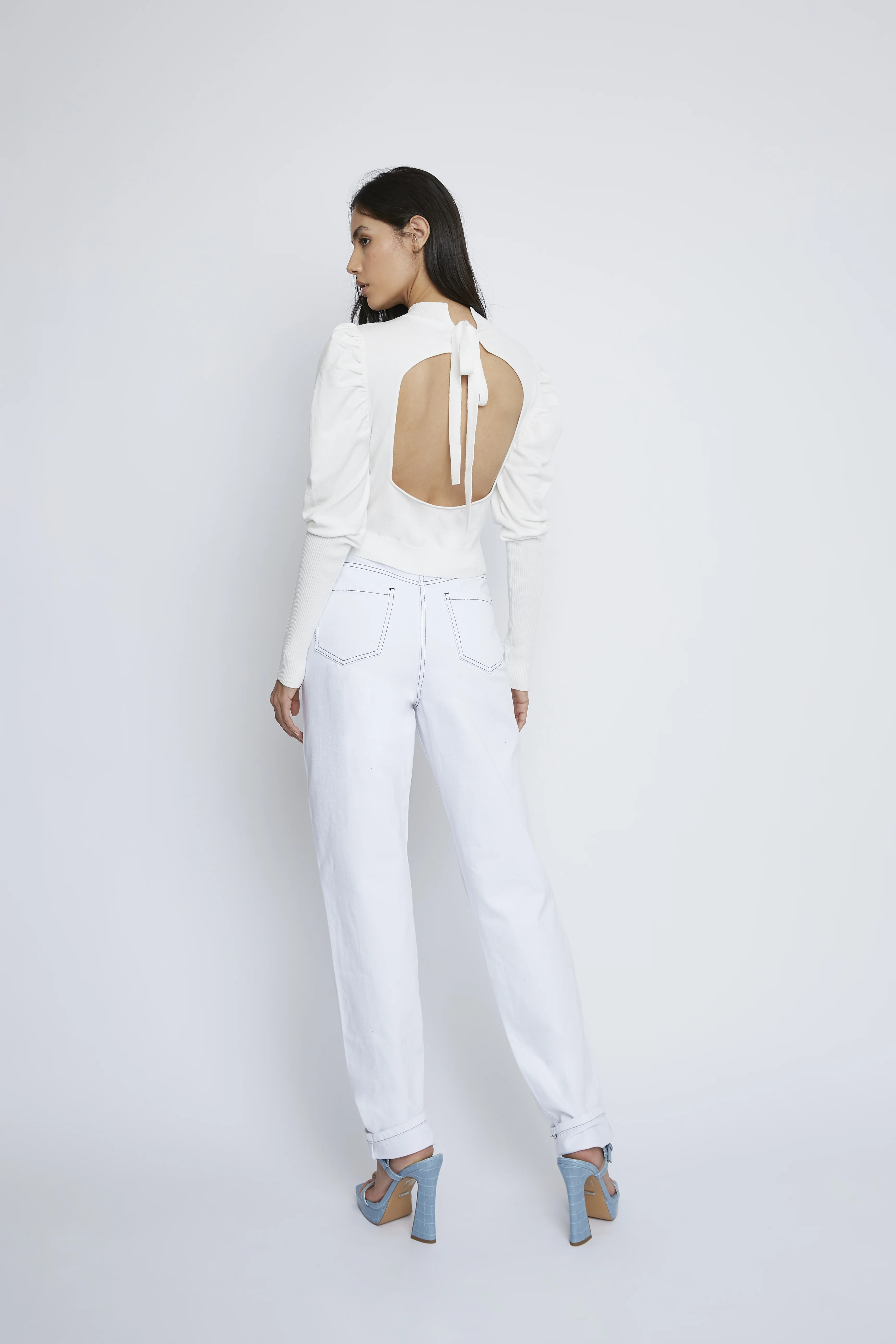 Glamorous White Puff Shoulder Open Back Jumper - Image 2