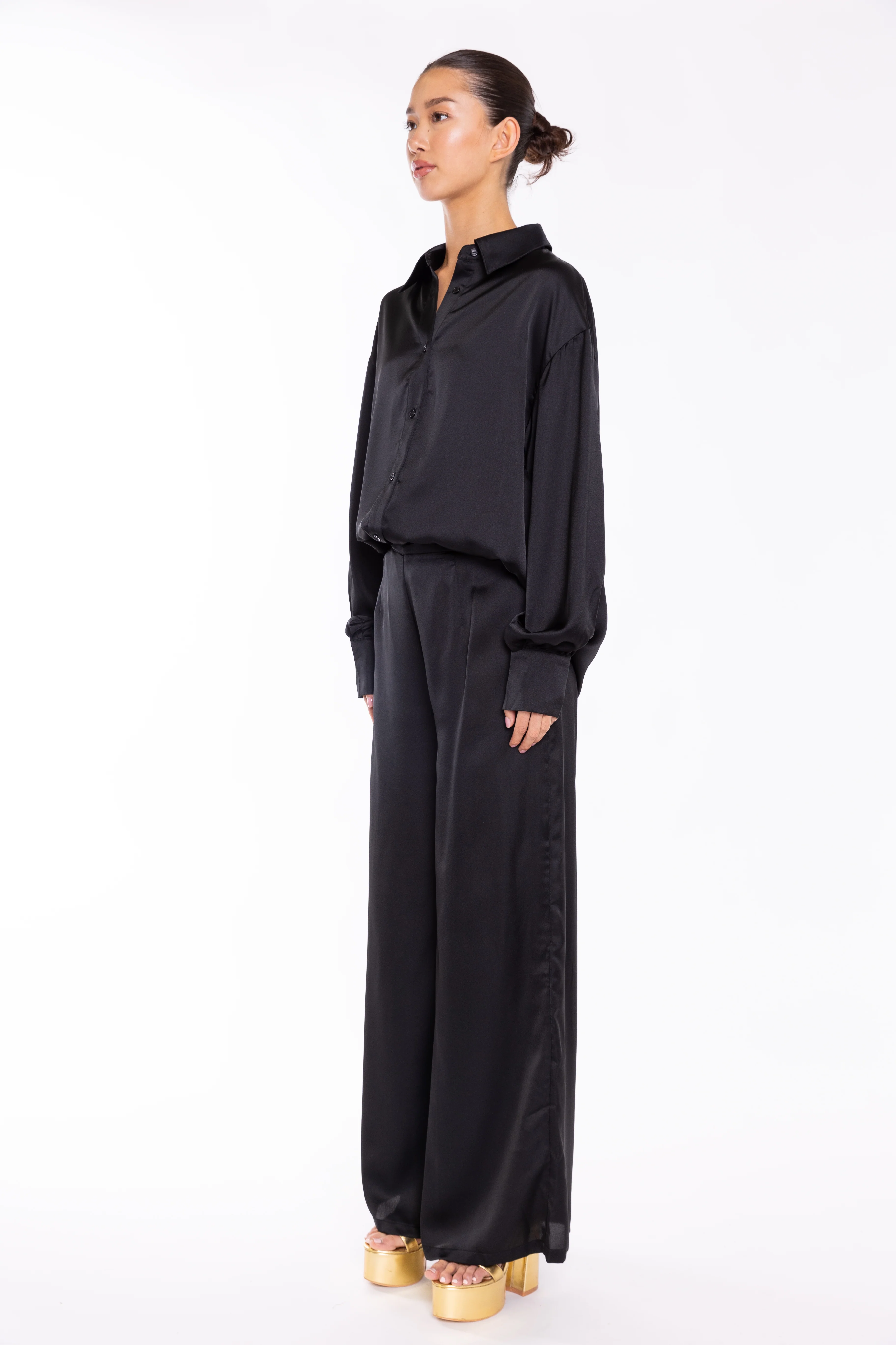 Black Wide Leg Trousers - Image 3