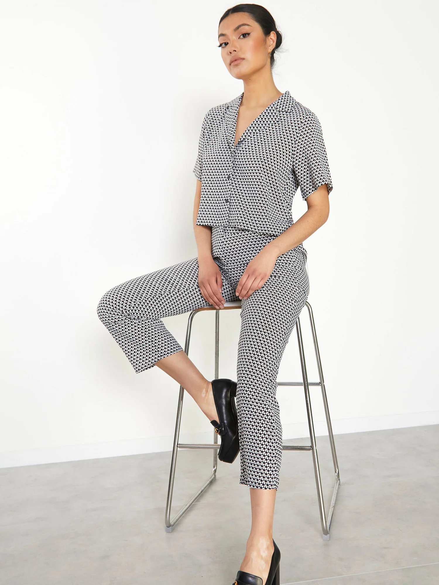 Glamorous Geometric Ditsy Trousers - Image 3