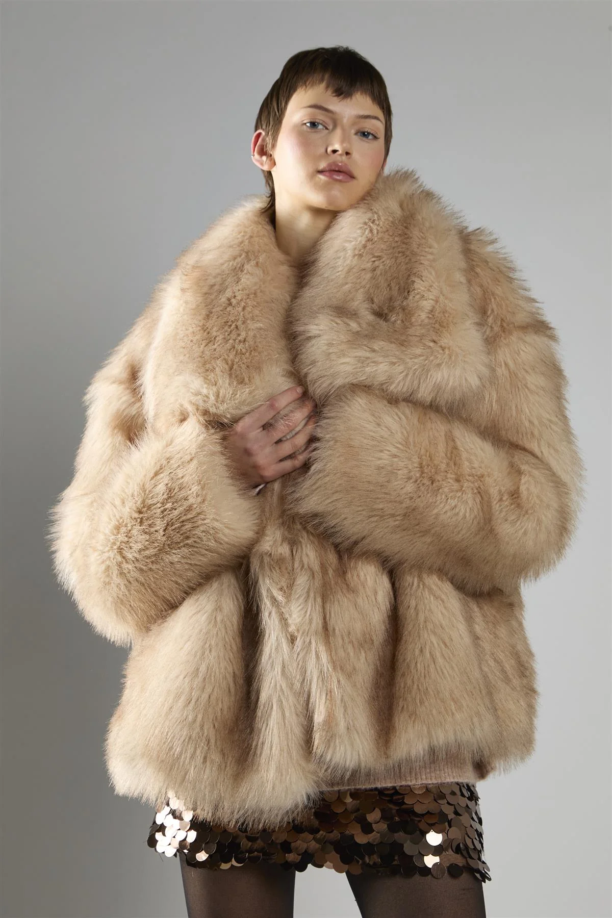 Light Sand Oversize Faux Fur Long Sleeve Coat - Image 3