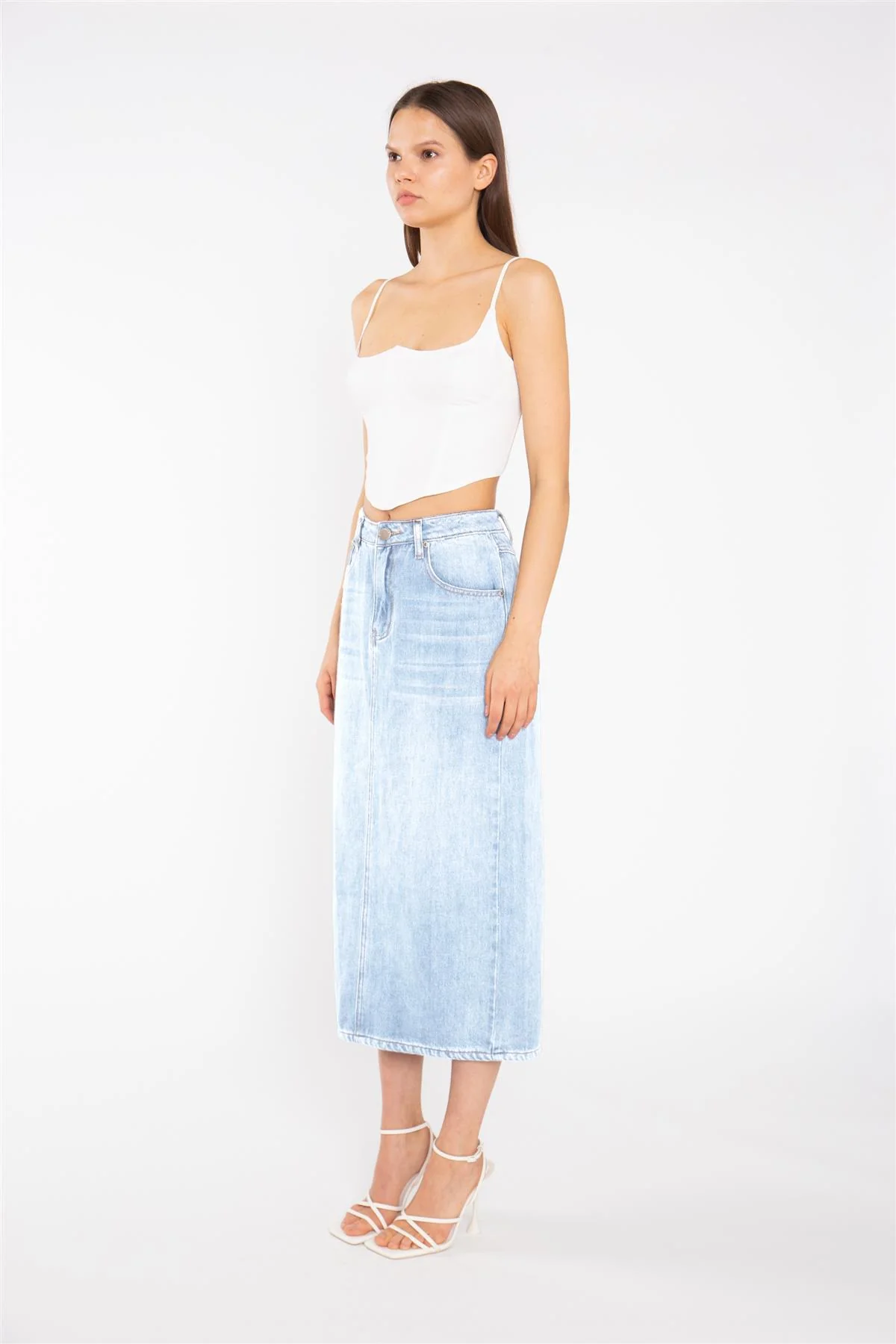 Light Stonewash Straight-Fit Maxi-Skirt - Image 4