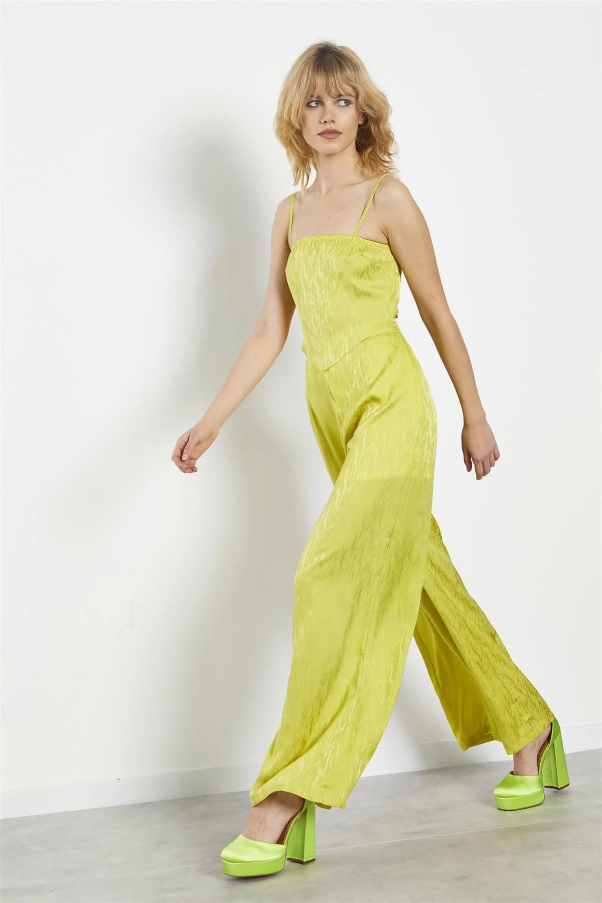 Lime-Satin Jacquard High-Waist Wide-Leg Trousers - Image 4