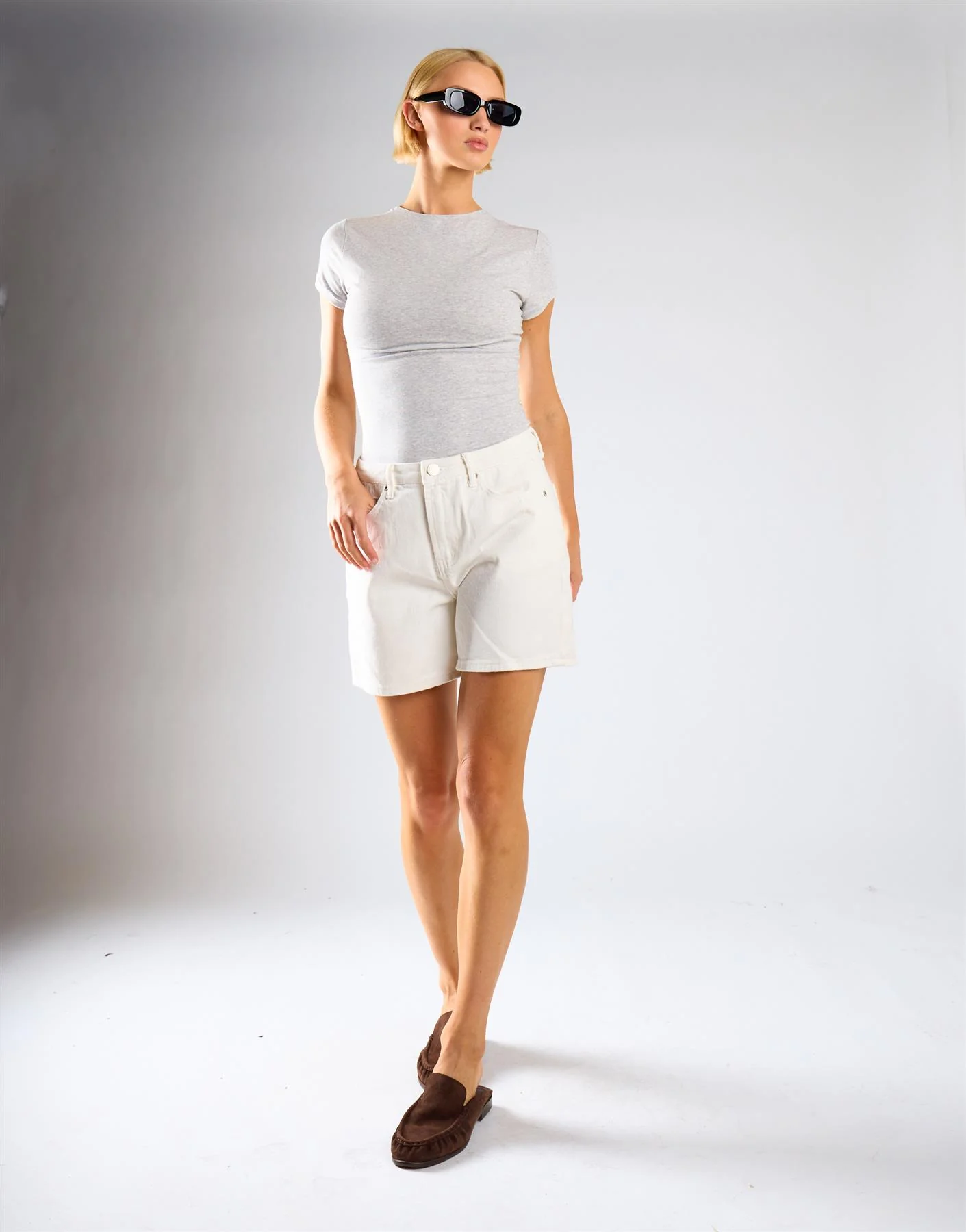 Mid Waist Loose Fit Denim Shorts - Ecru
