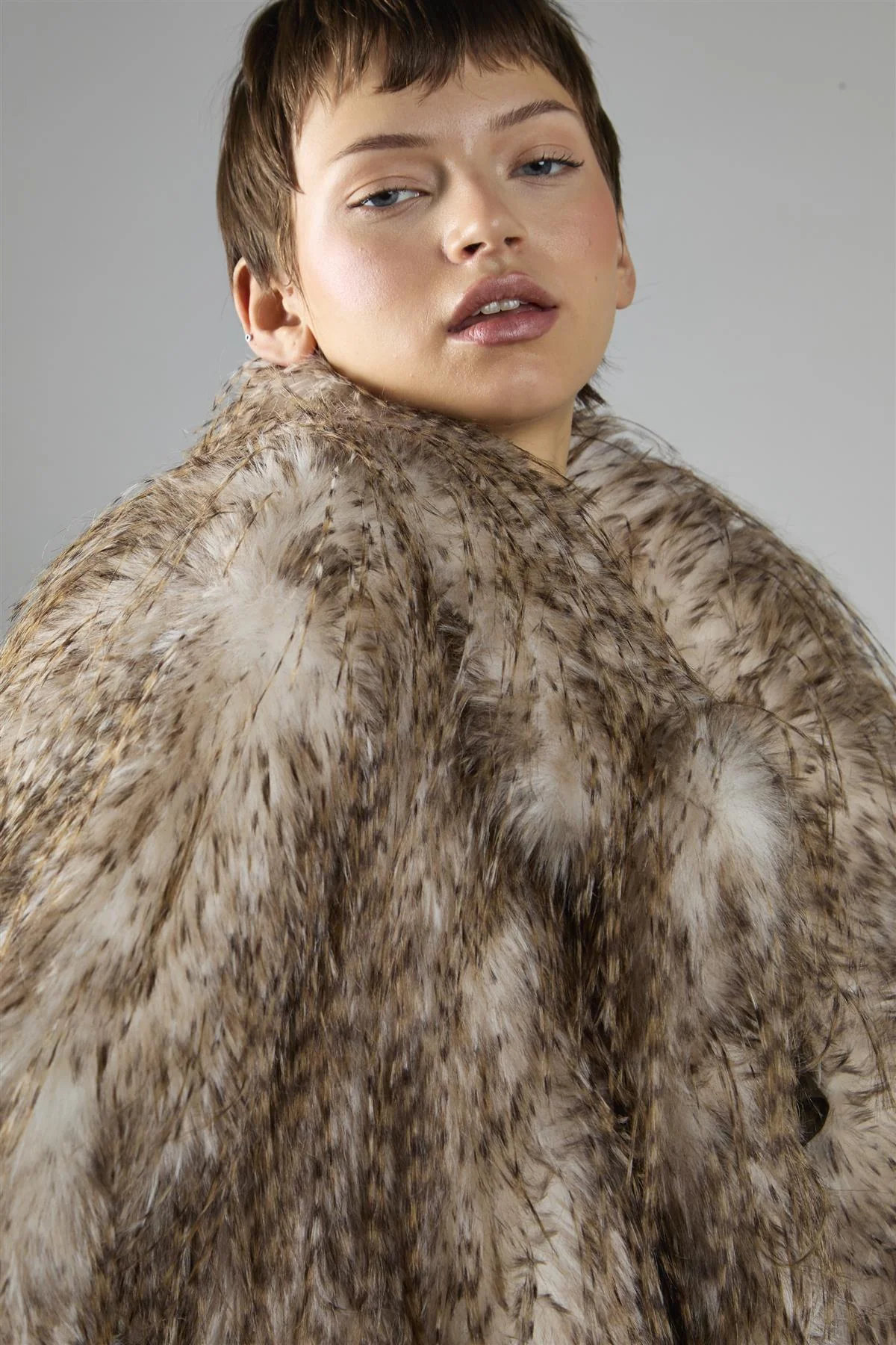 Faux Fur Midi Coat - Feather Fur - Image 4