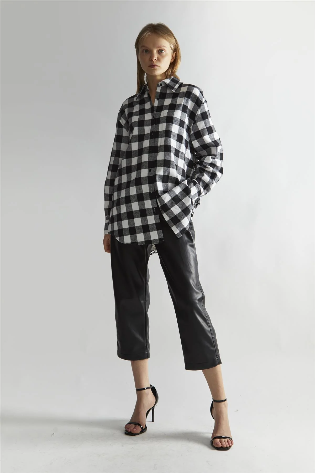 Mono-Check Applique Oversized Classic-Shirt
