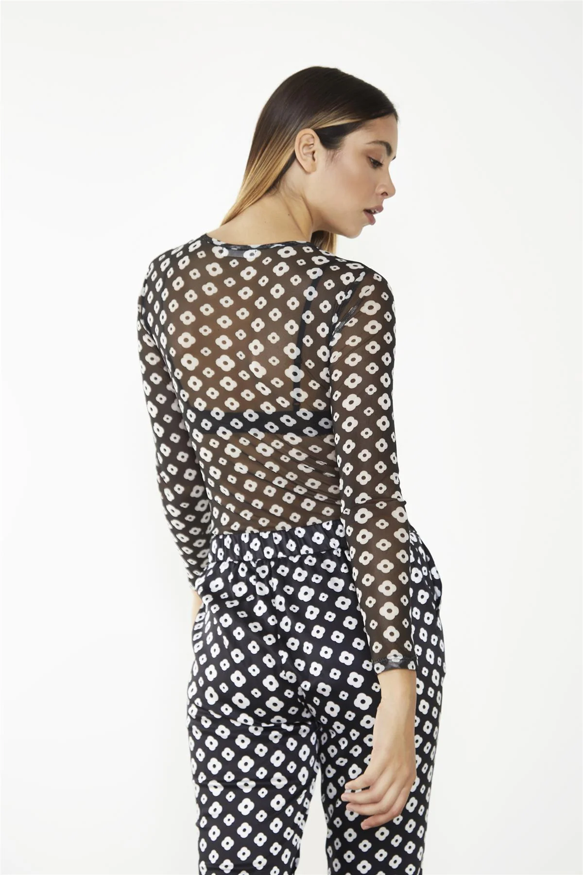 Mono-Geo-Flower-Mesh Long-Sleeve-Top - Image 2