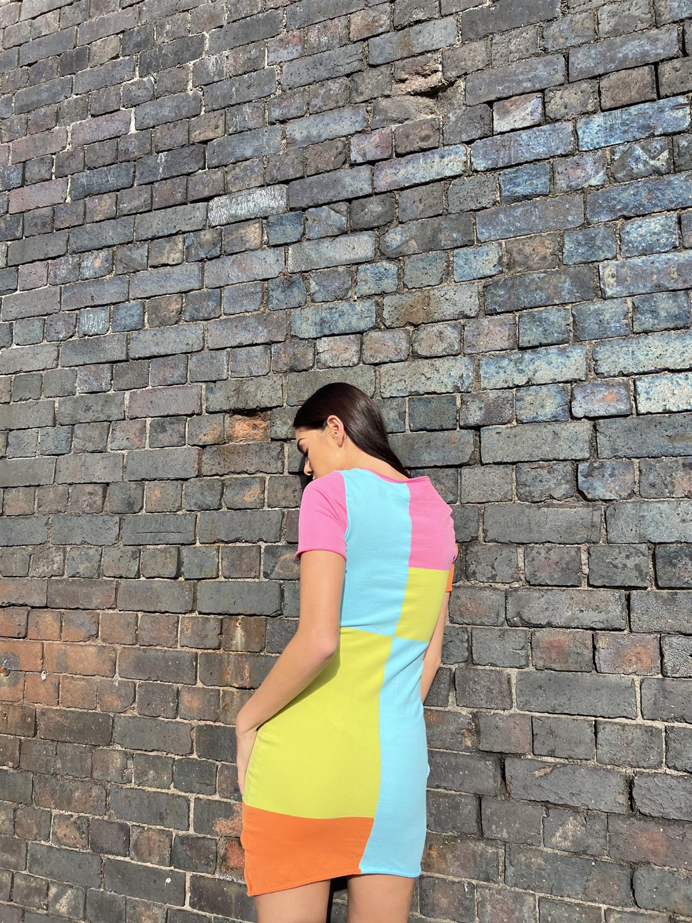 Multicolour-Patchwork Cut-Out-Bodycon Mini-Dress - Image 2