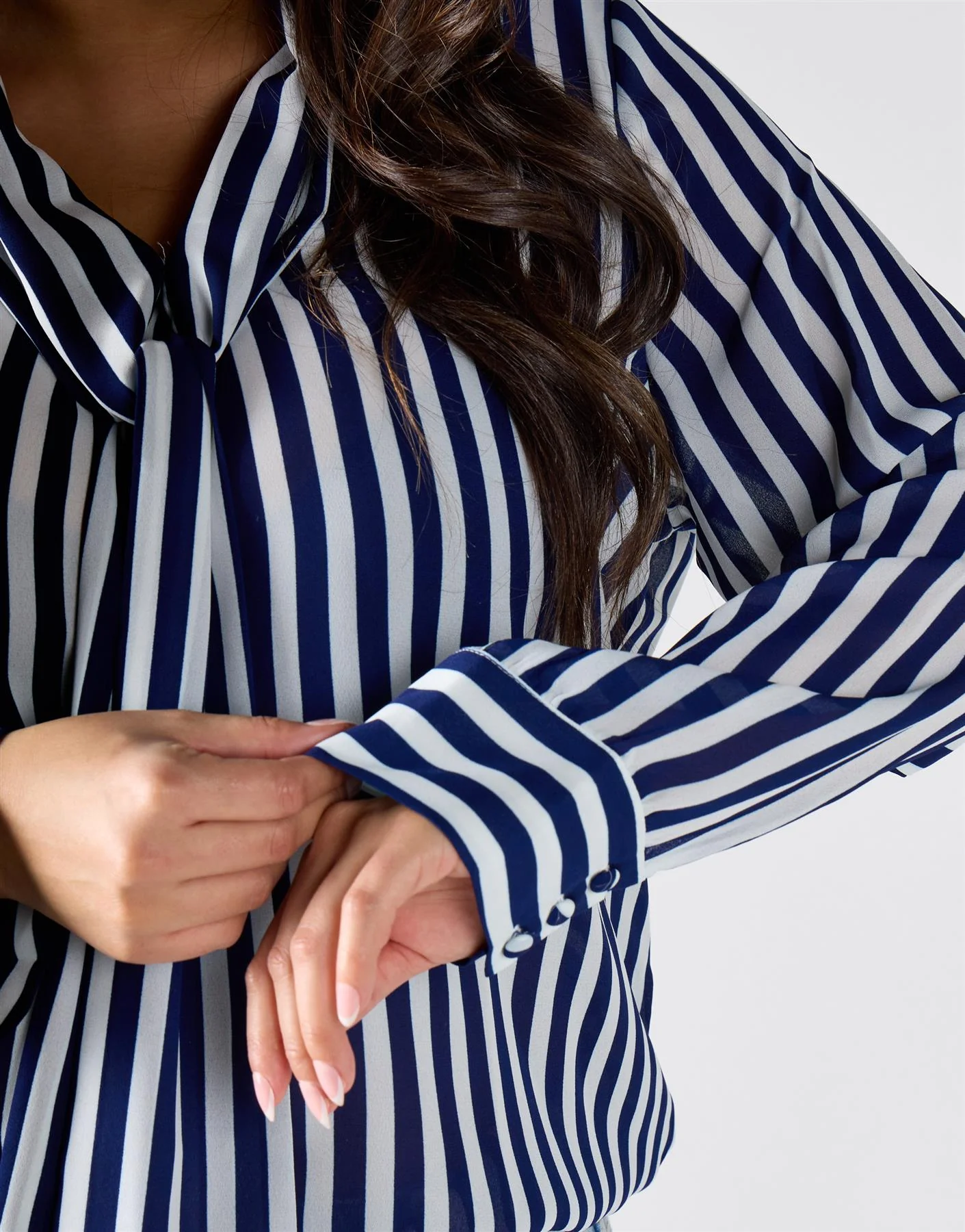 Glamorous Curve Navy Cream Stripe Bow-Collar Blouse - Image 3