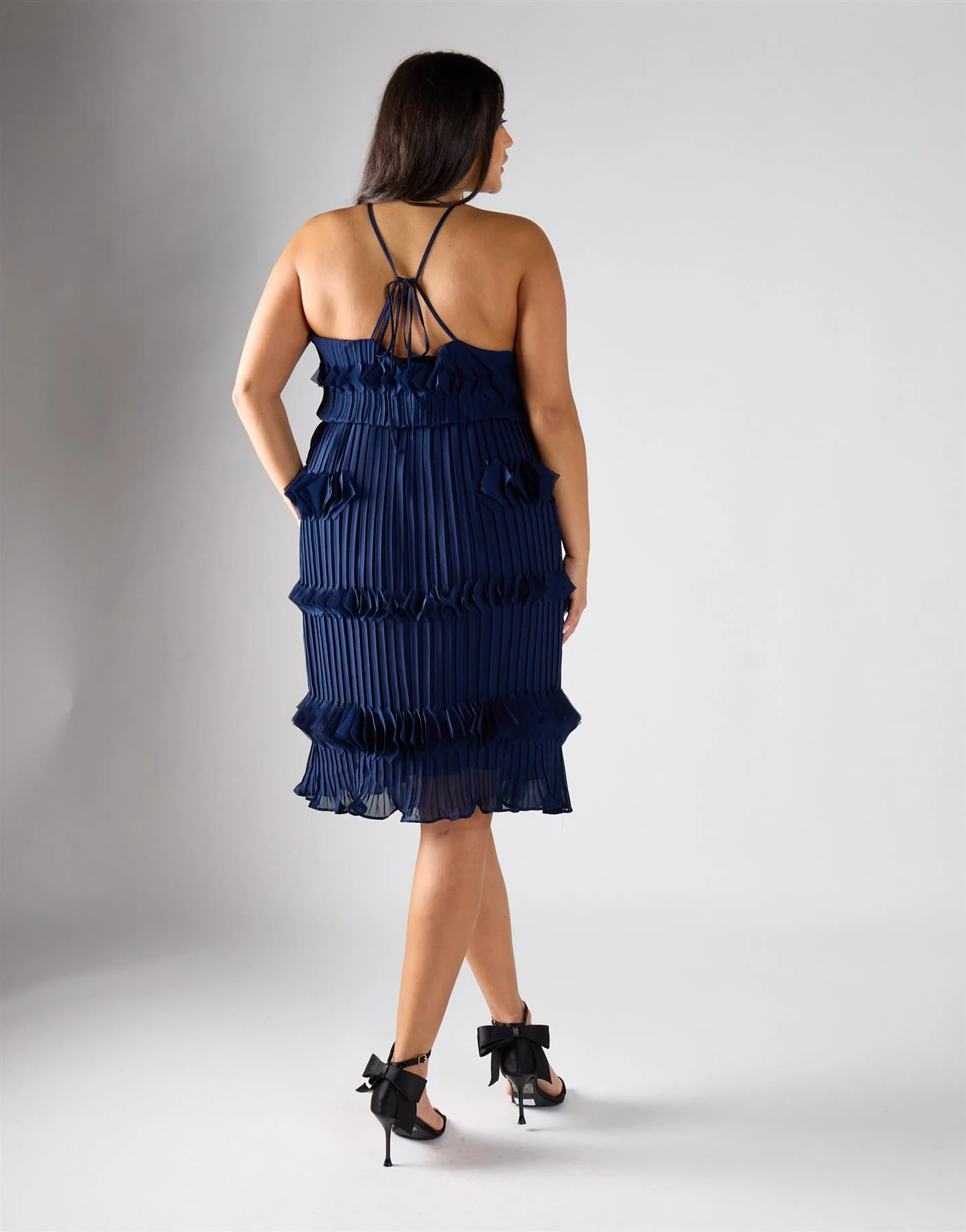 Glamorous Curve Navy Tiered Midi Dress - Image 4