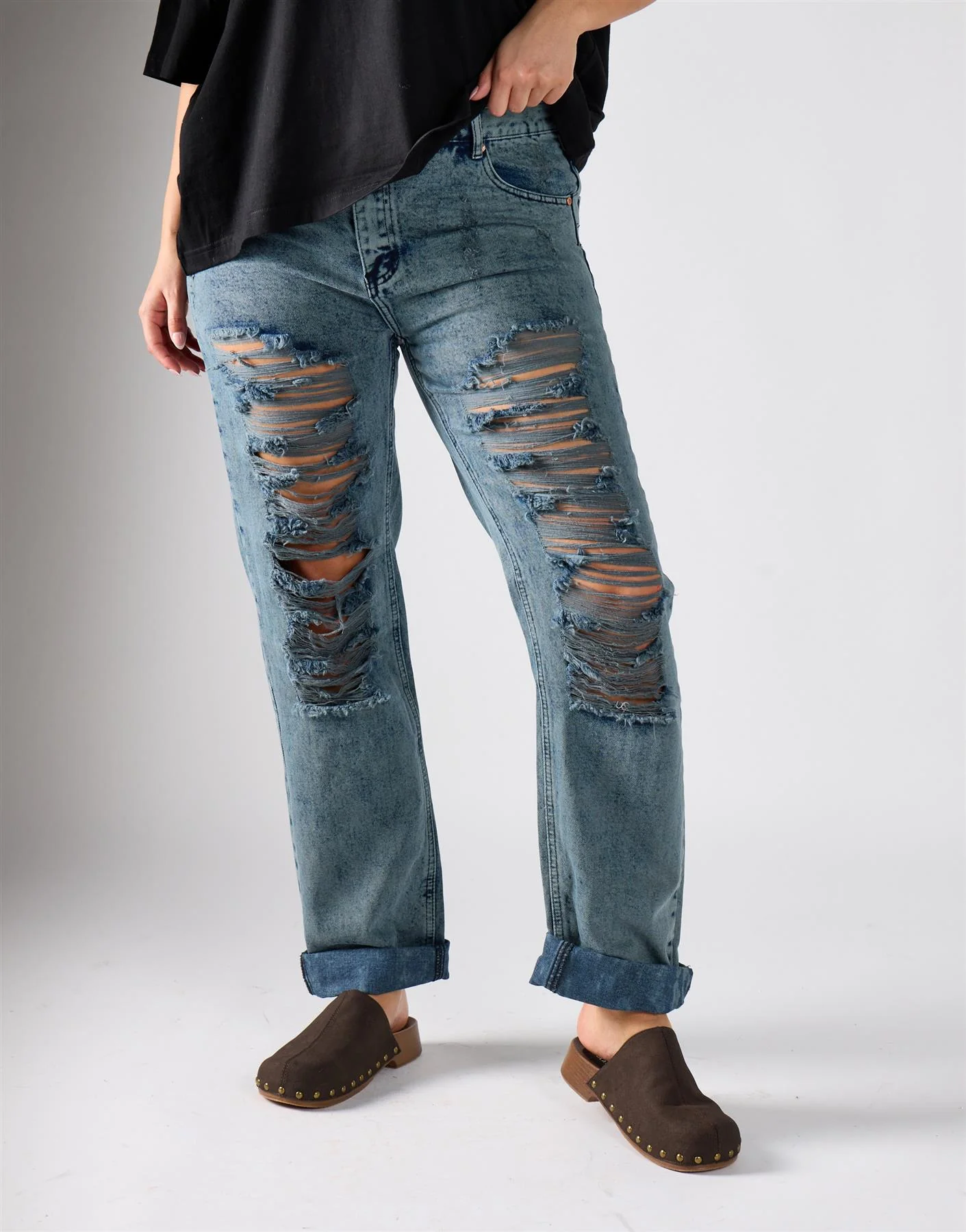 Glamorous Curve New Grey Denim Regular Ripped Jeans - Image 2