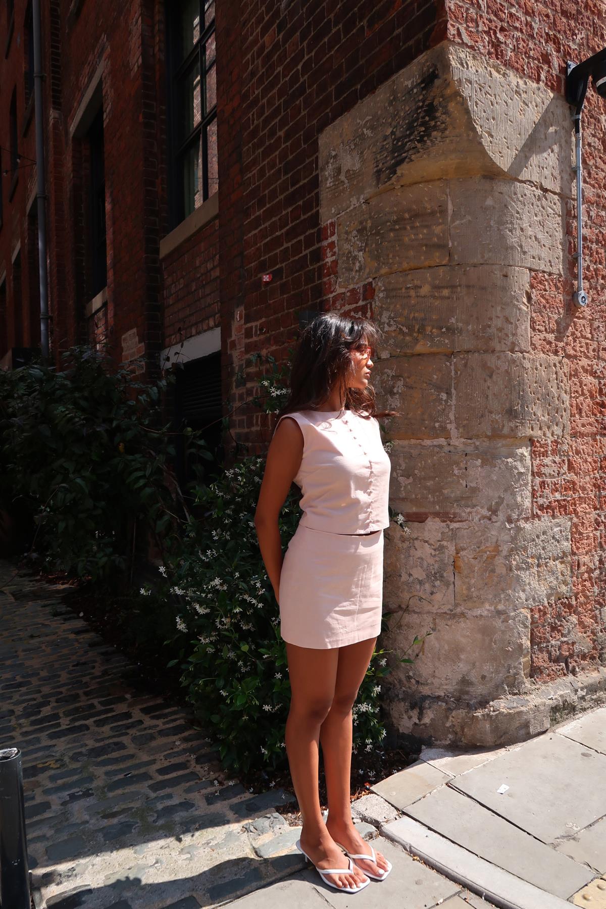 Nude-Peach Button-Up-Sleeveless Crop-Top - Image 4