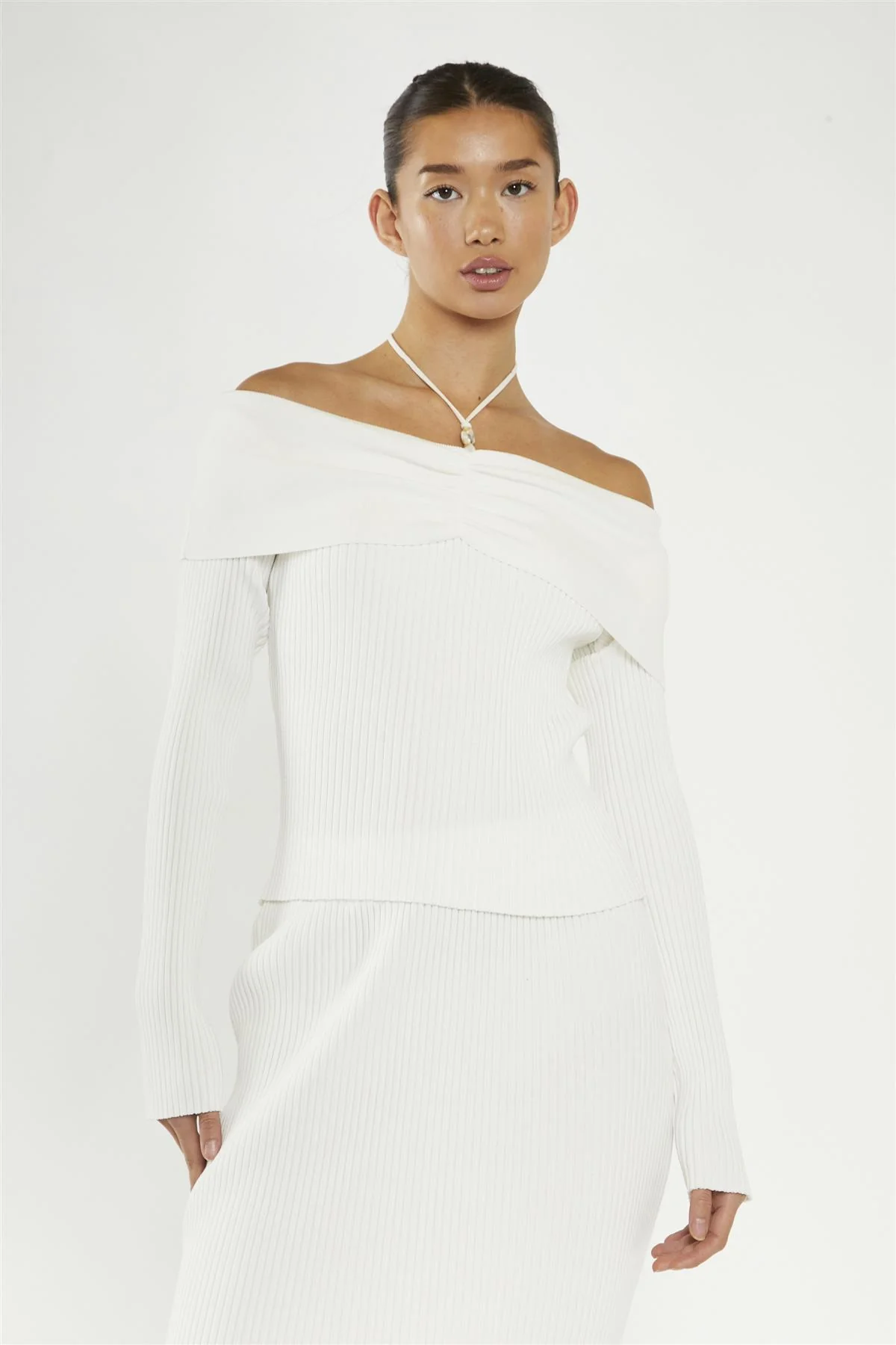 Off-White Beaded Strap Bardot-Top - Image 3