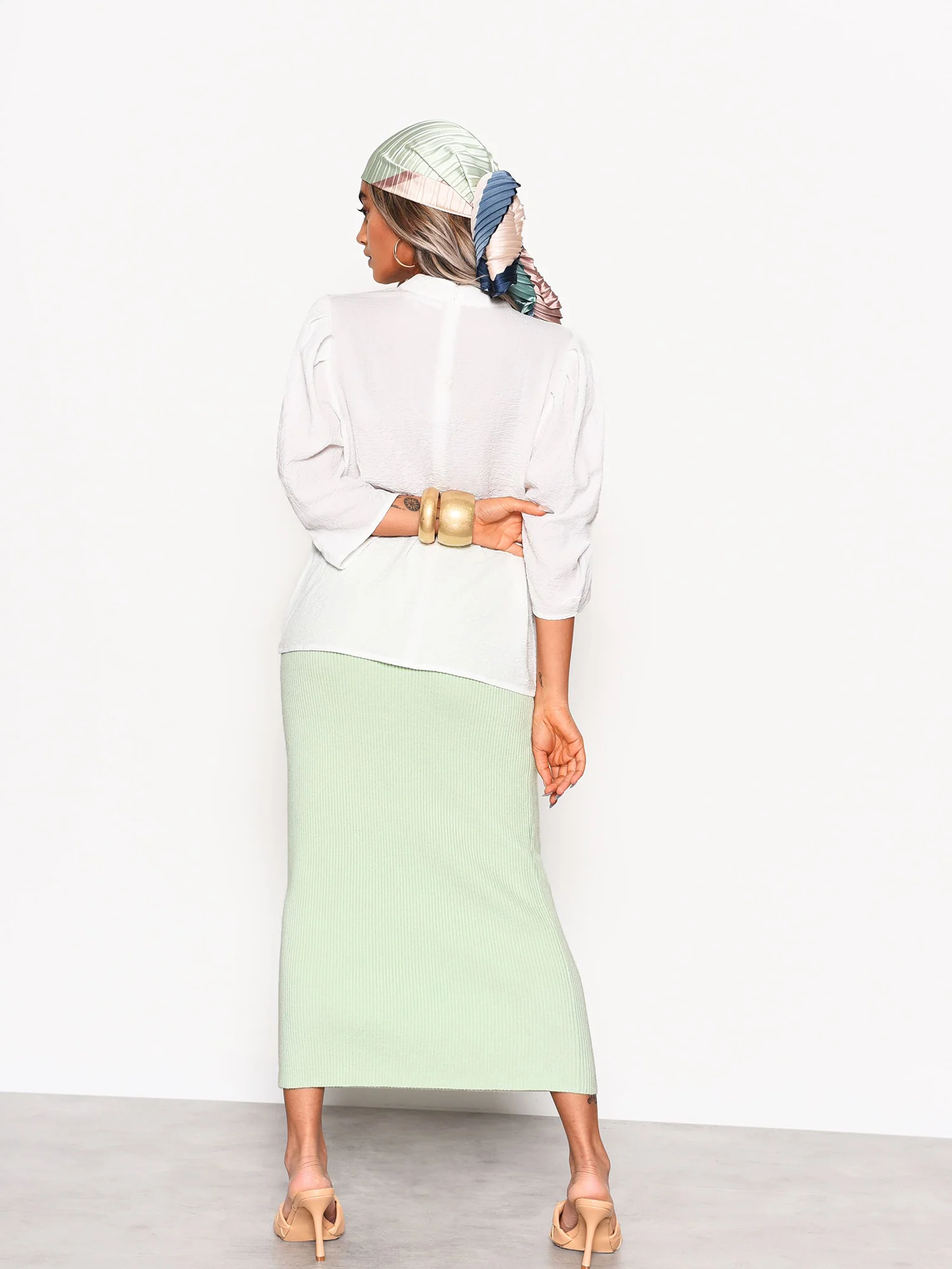 Off White Volume Sleeve Blouse - Image 3
