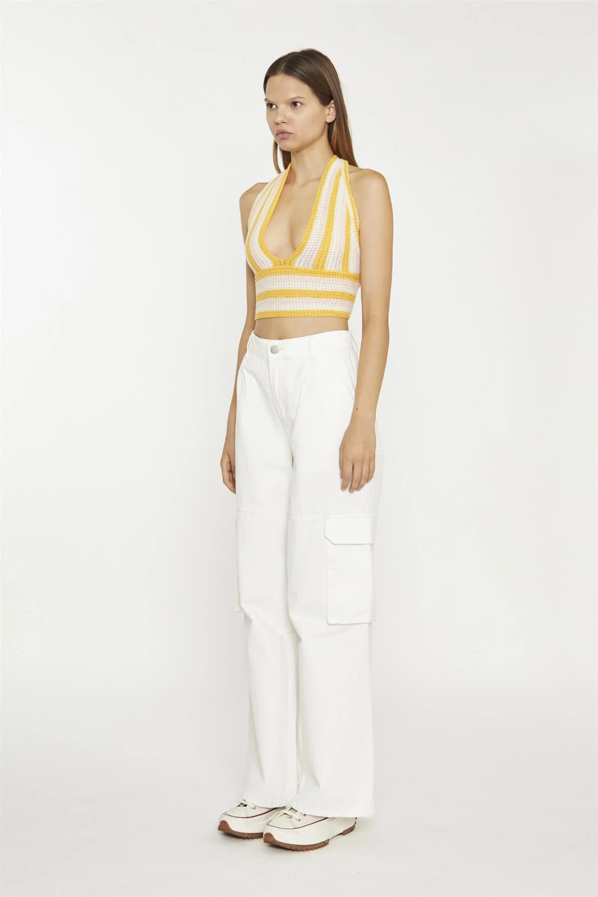 Off White Cargo High-Waist-Trousers - Image 4