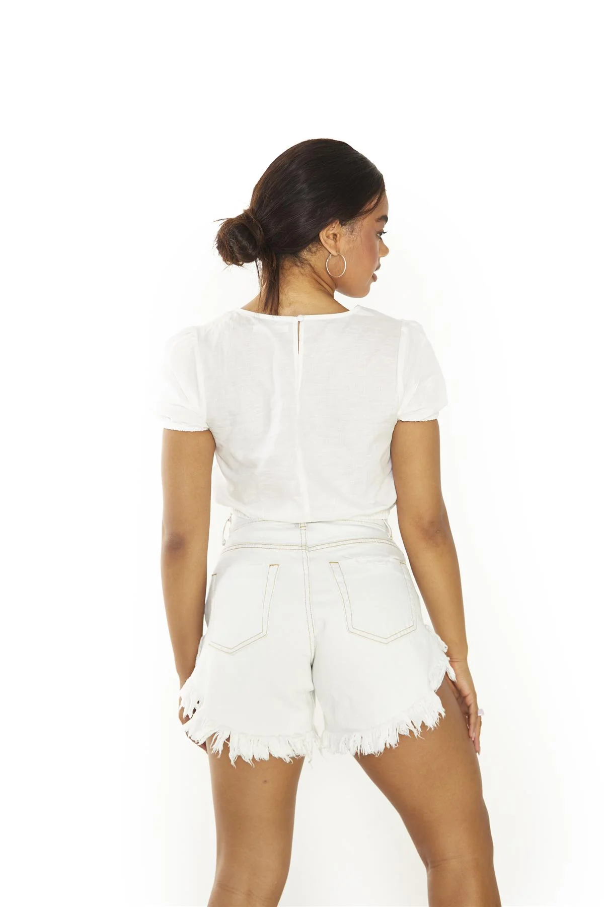 Off-White Crew-Neck Crop-Top - Image 2