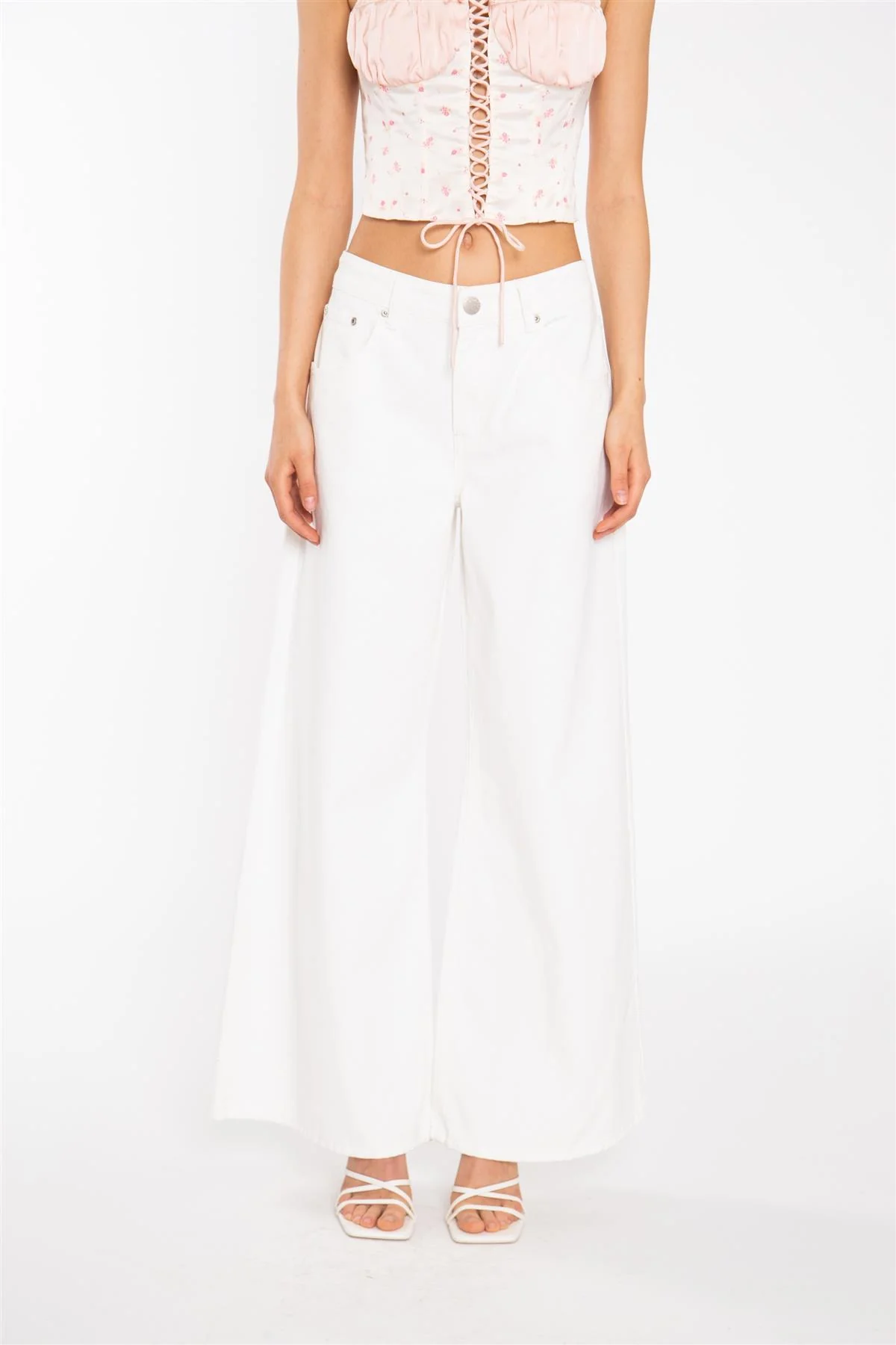 Off-White Extra Wide-Leg Jeans - Image 3