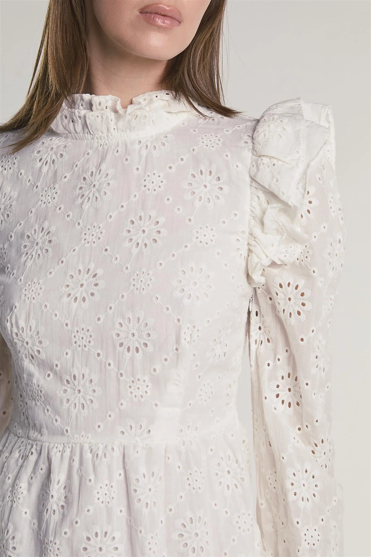 Off-White Eyelet-Ruffle-Trim Mini-Dress - Image 4