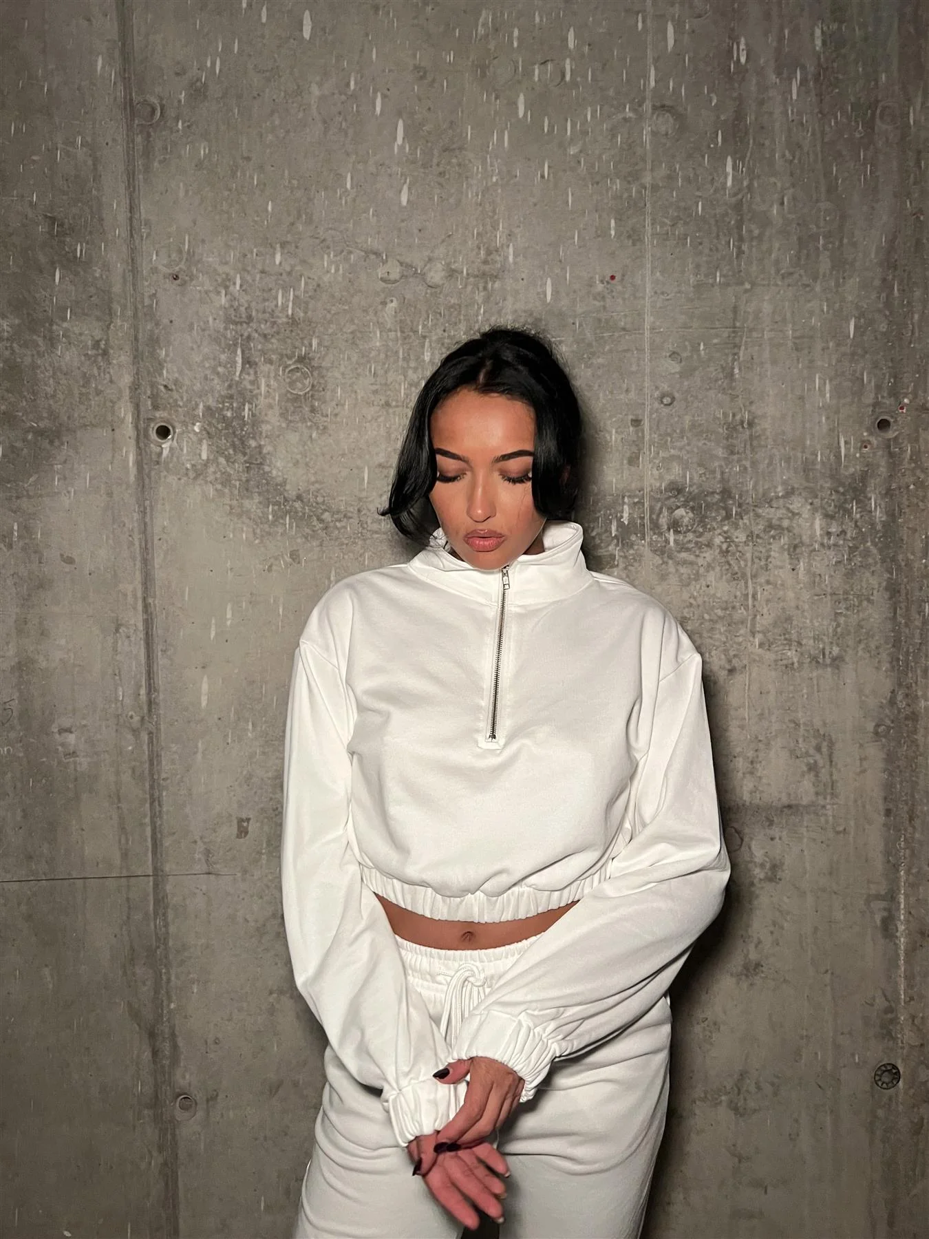 Off-White Half-Zip Top - Image 5