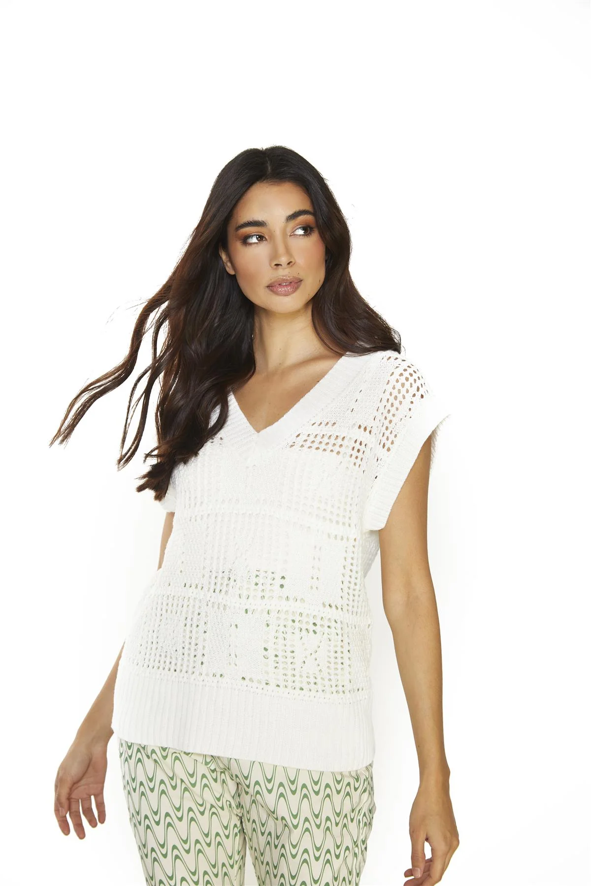 Off White Knit Oversized-Top - Image 3