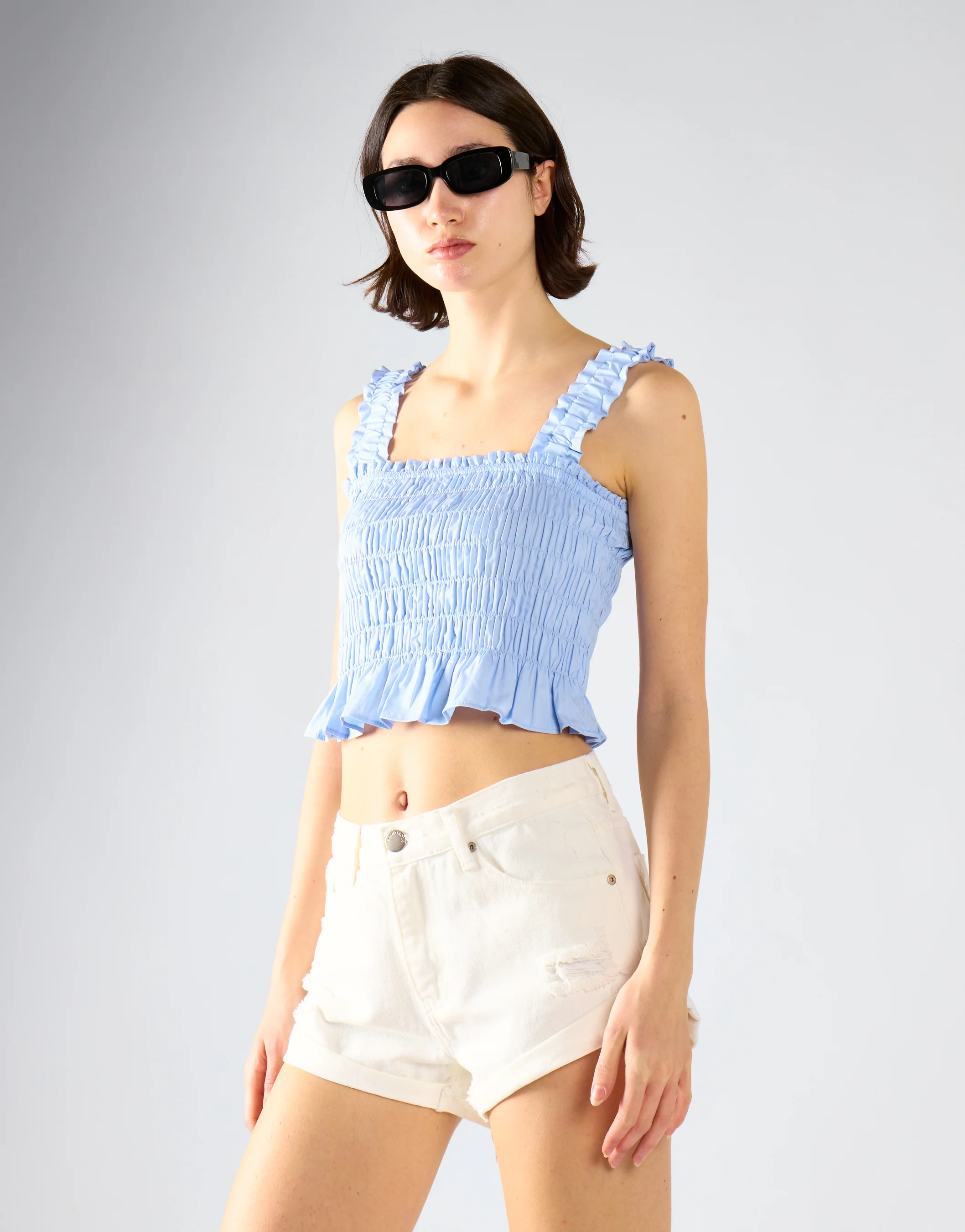 Off White Ripped Denim Shorts - Image 3