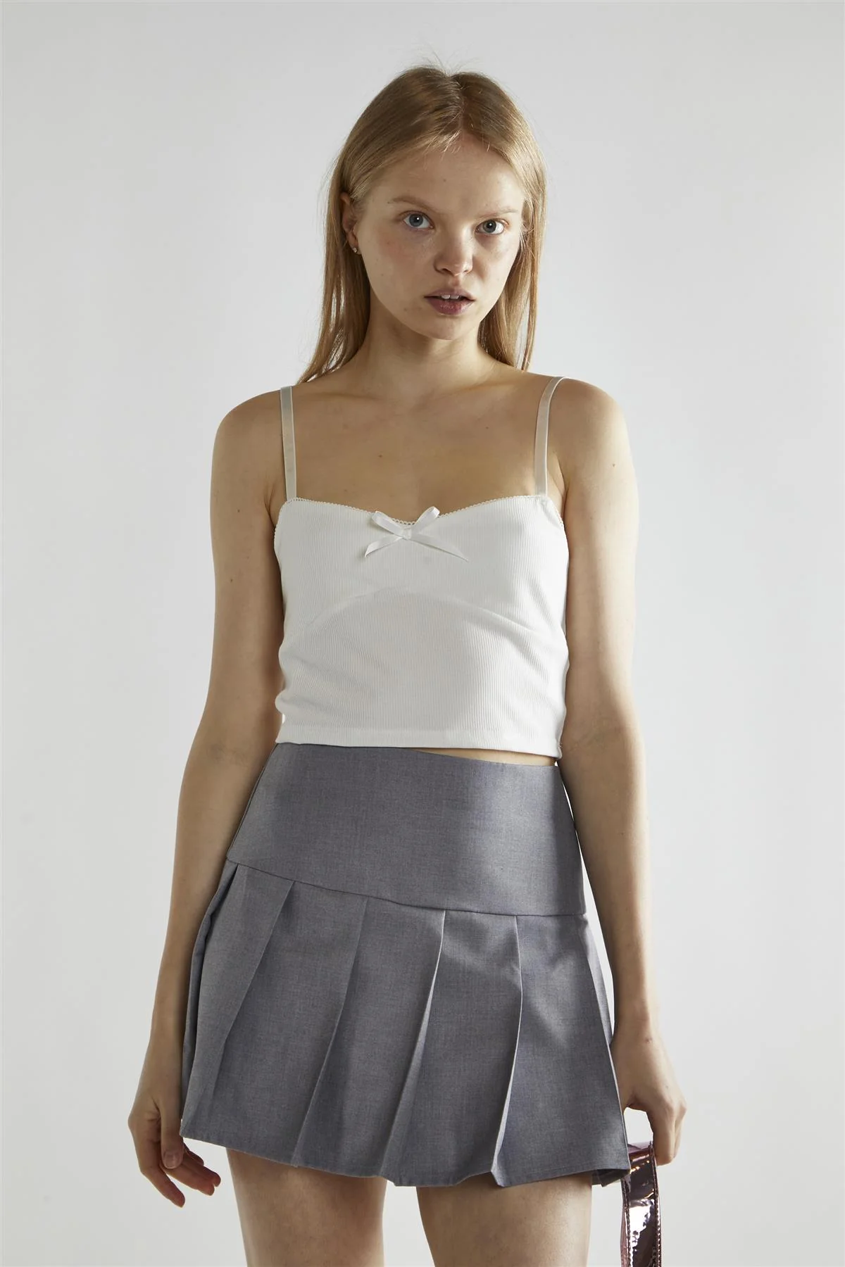 Off-White Sleeveless Crop-Top - Image 3