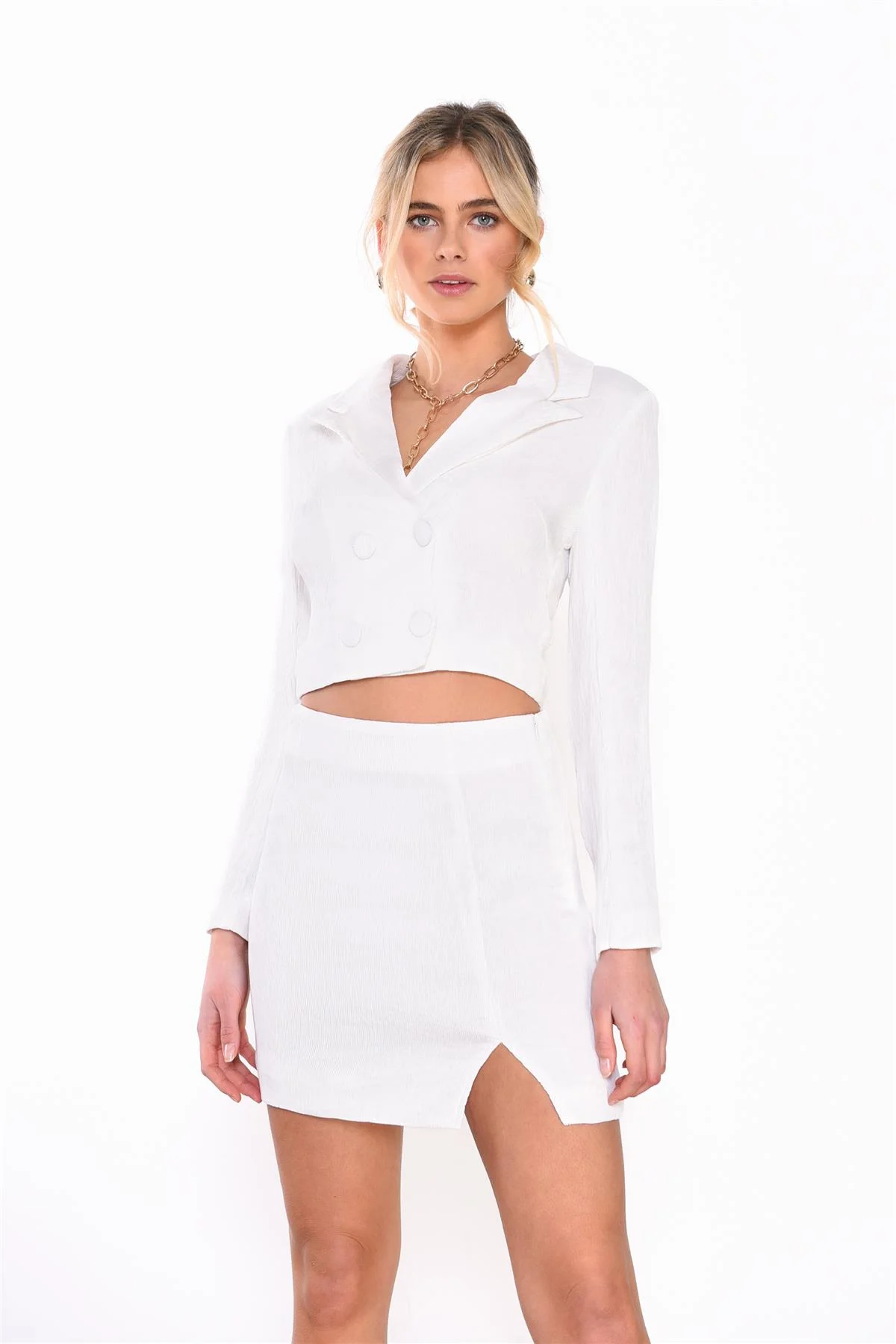 Off White Textured Blazer Crop-Jacket - Image 3