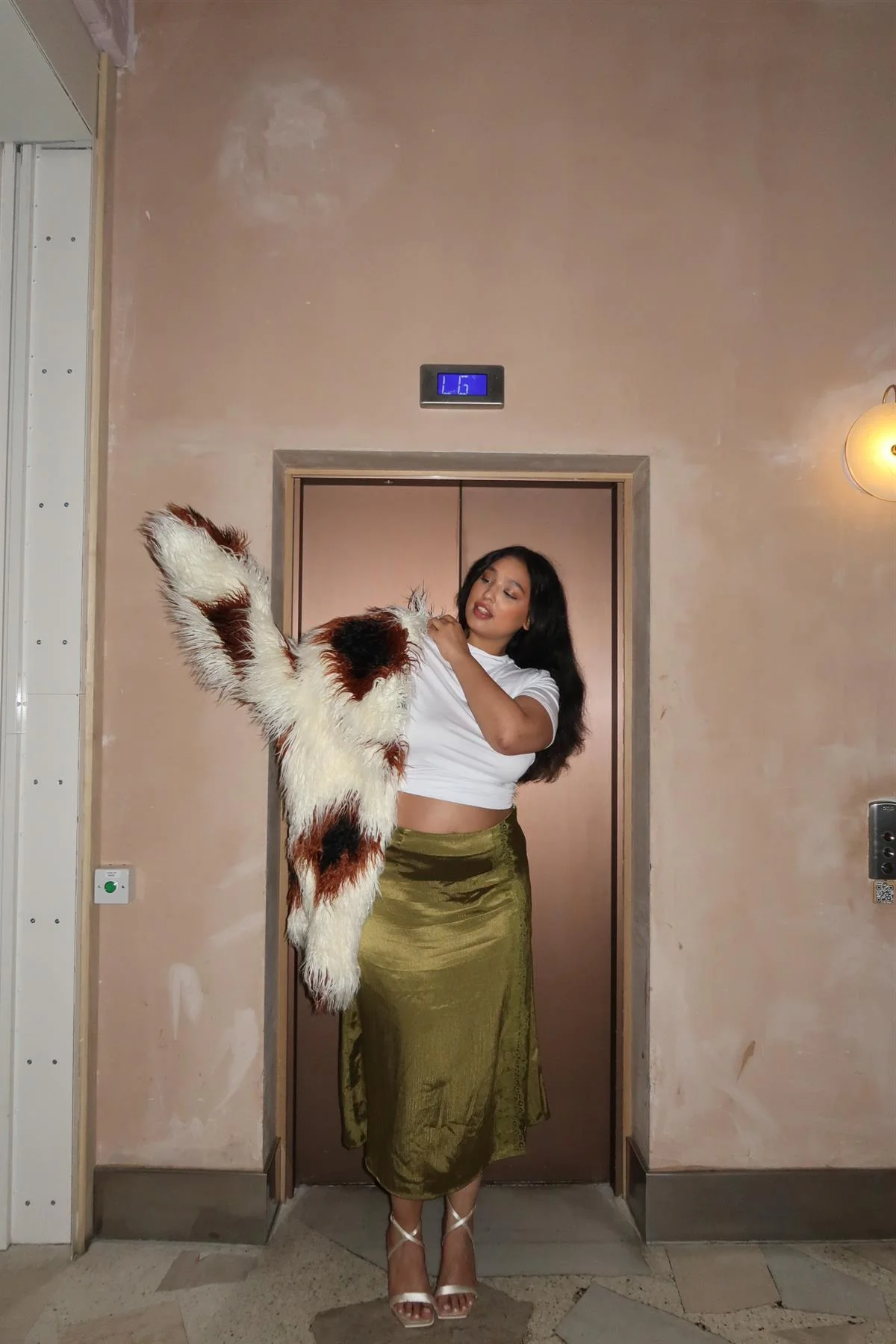 Olive Midi-Party skirt - Image 3
