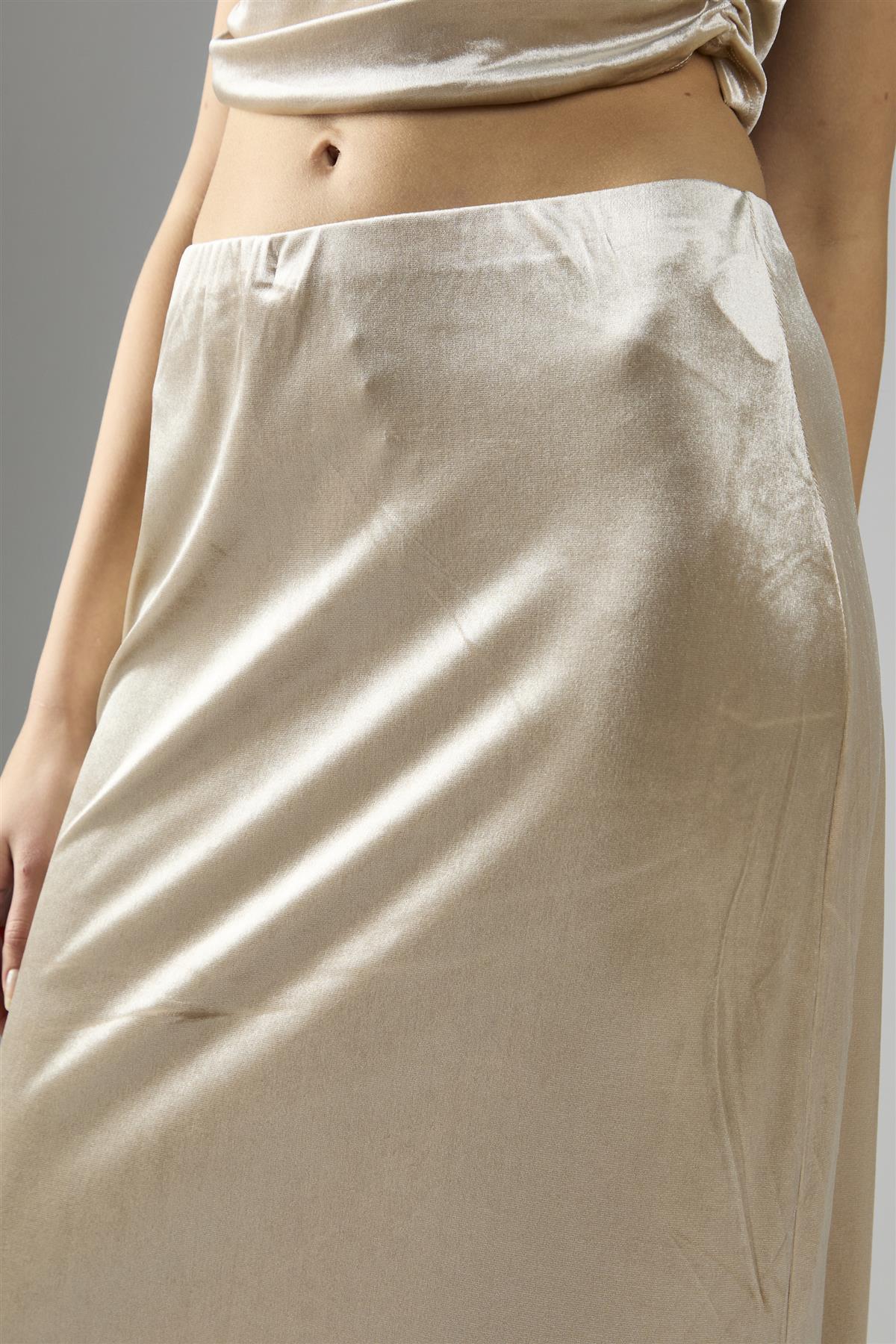 Oyster Velvet Mid-Rise Maxi Skirt - Image 4