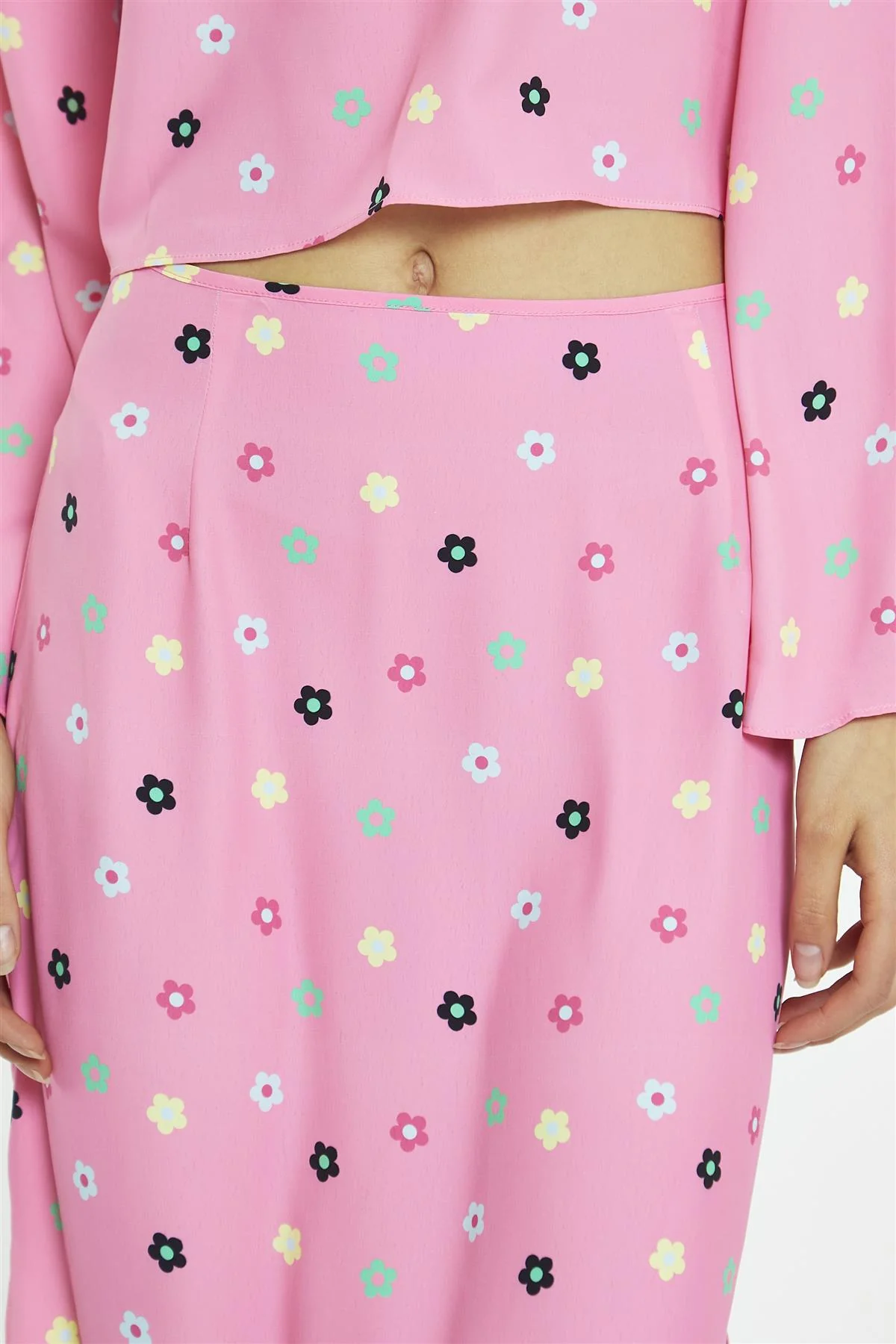 Pink Multi-Flower Bias-Cut Midi-Skirt - Image 4