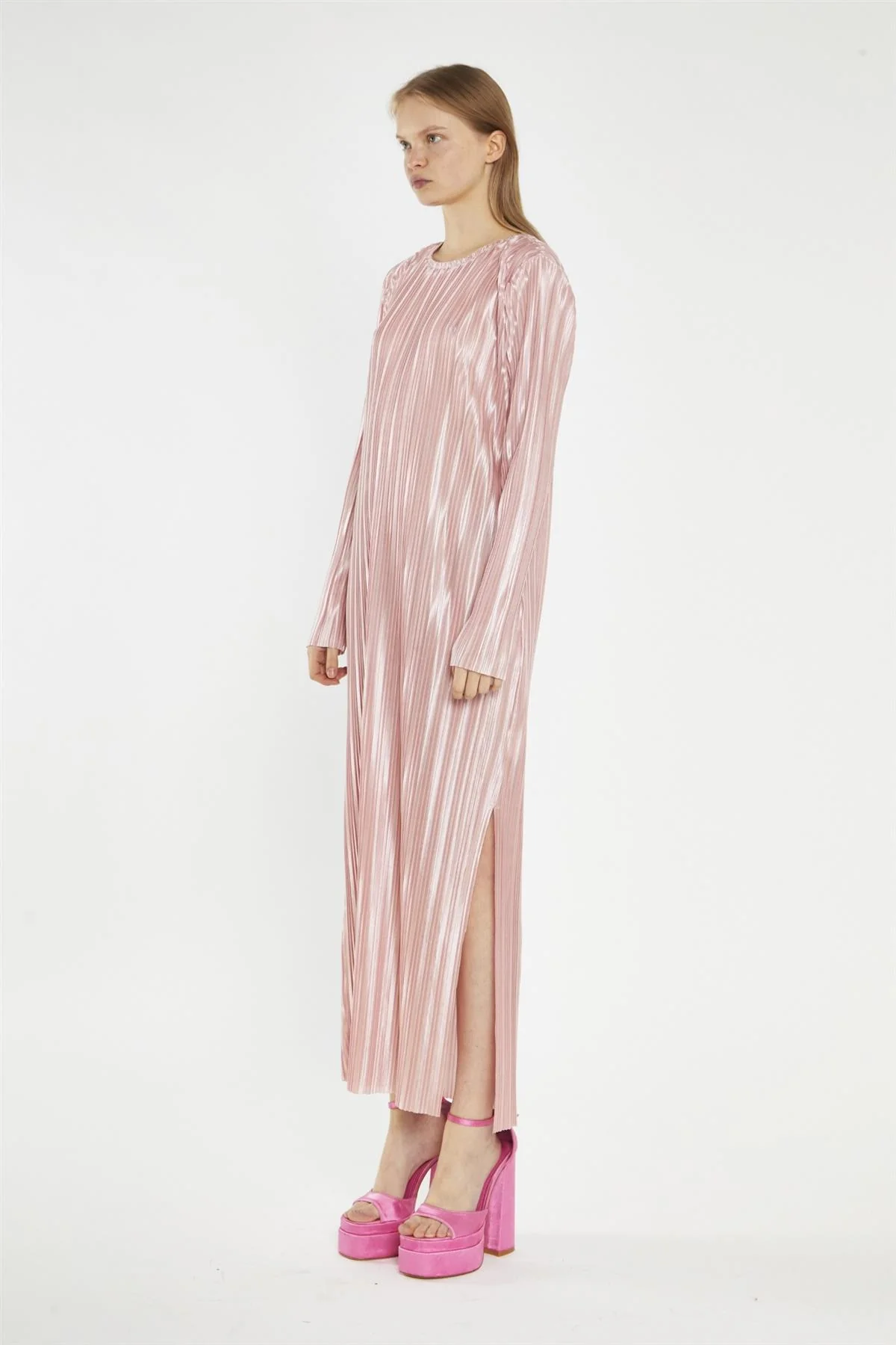 Pink-Plisse Maxi-Dress - Image 4