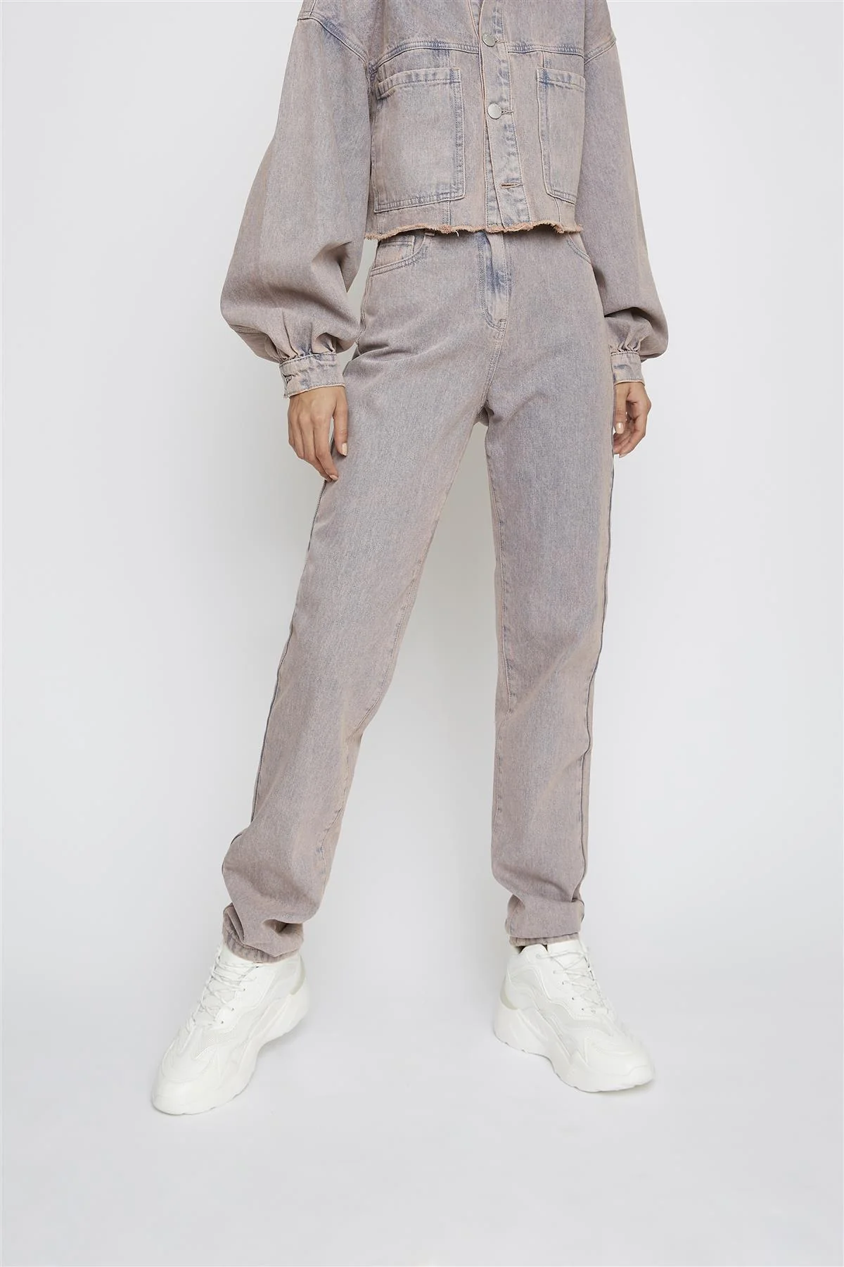 Pink-Tint Straight-Leg High-Waisted Jeans - Image 3